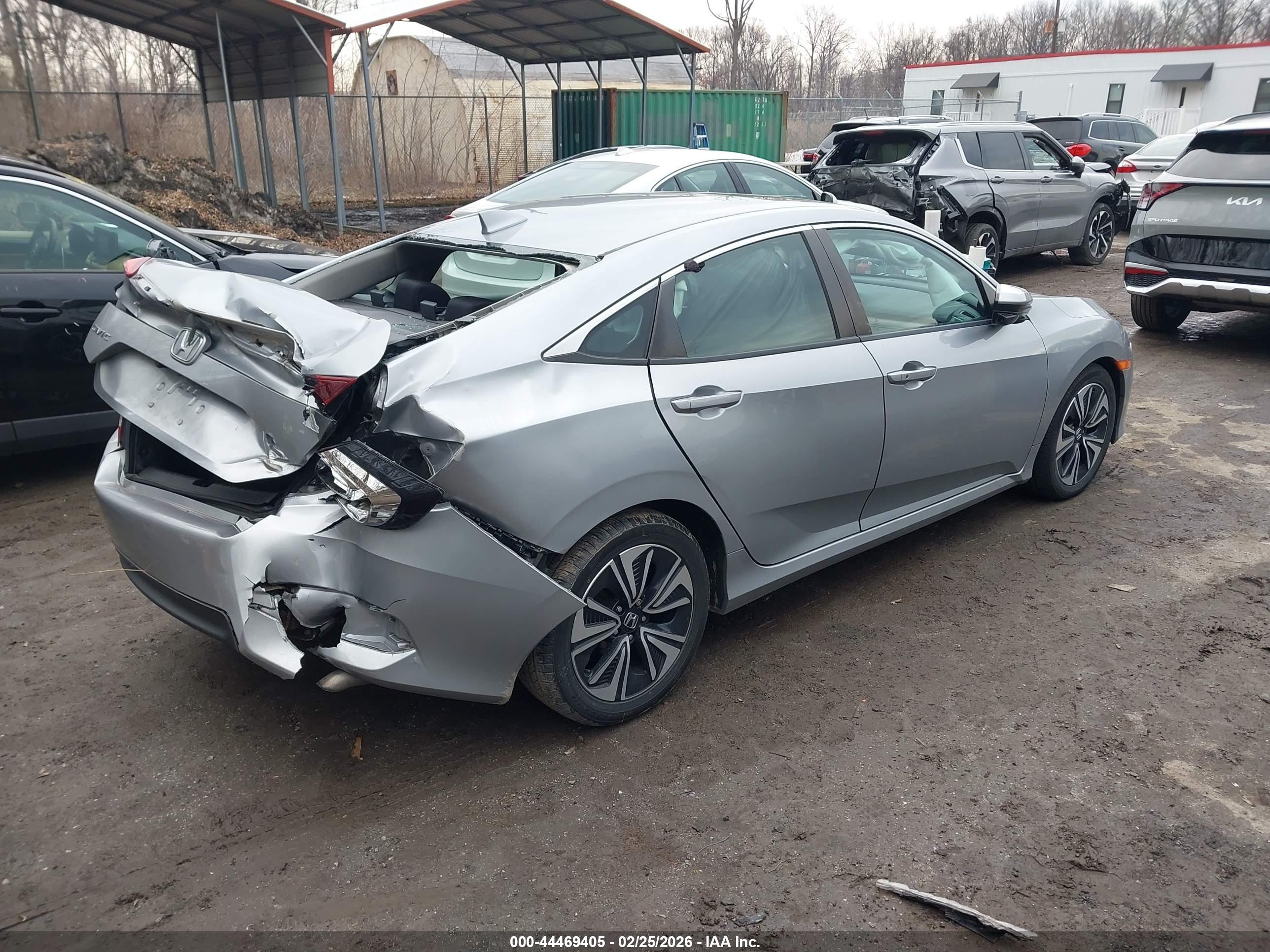 HONDA CIVIC image 4