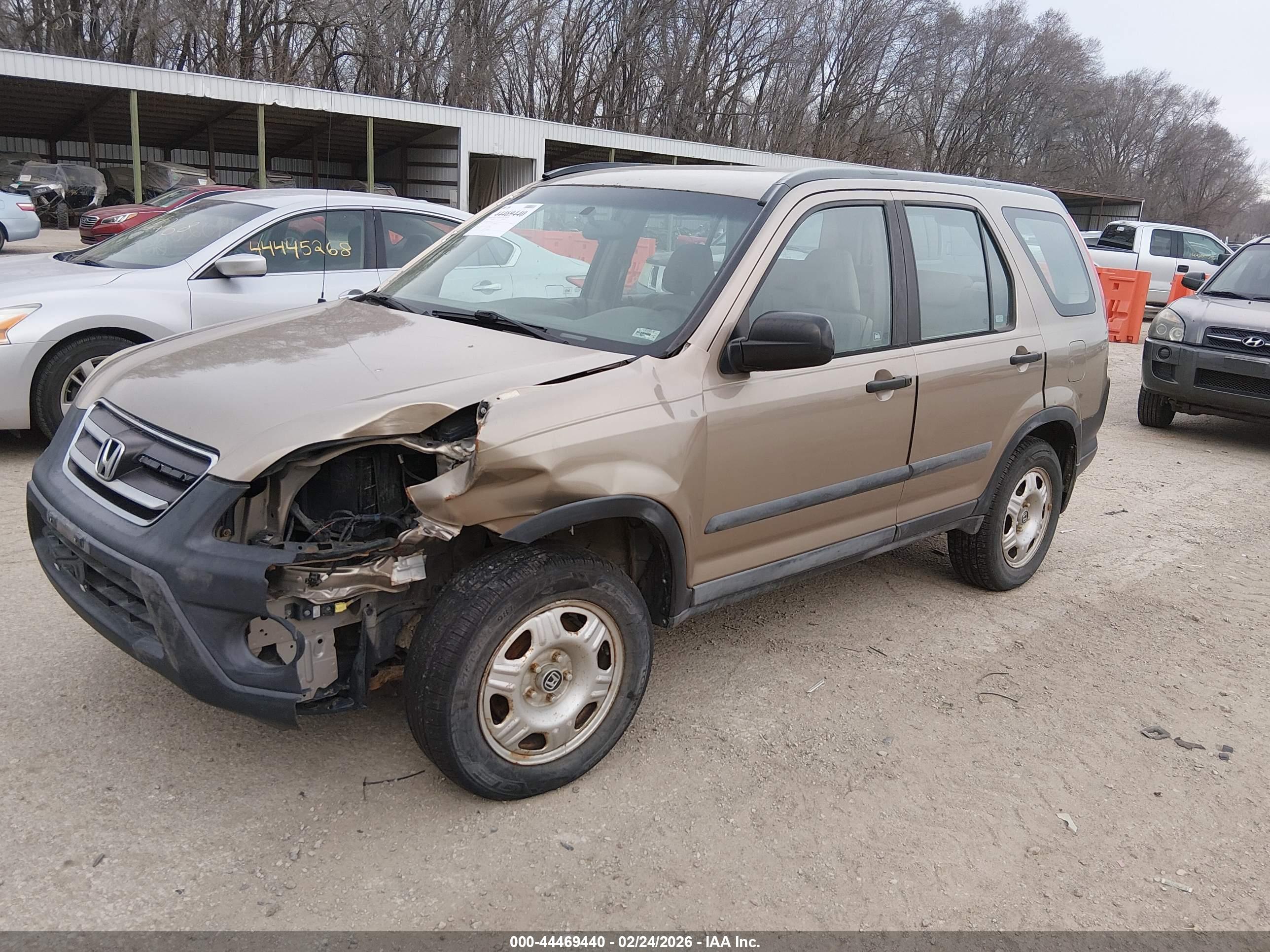 HONDA CR-V image 2