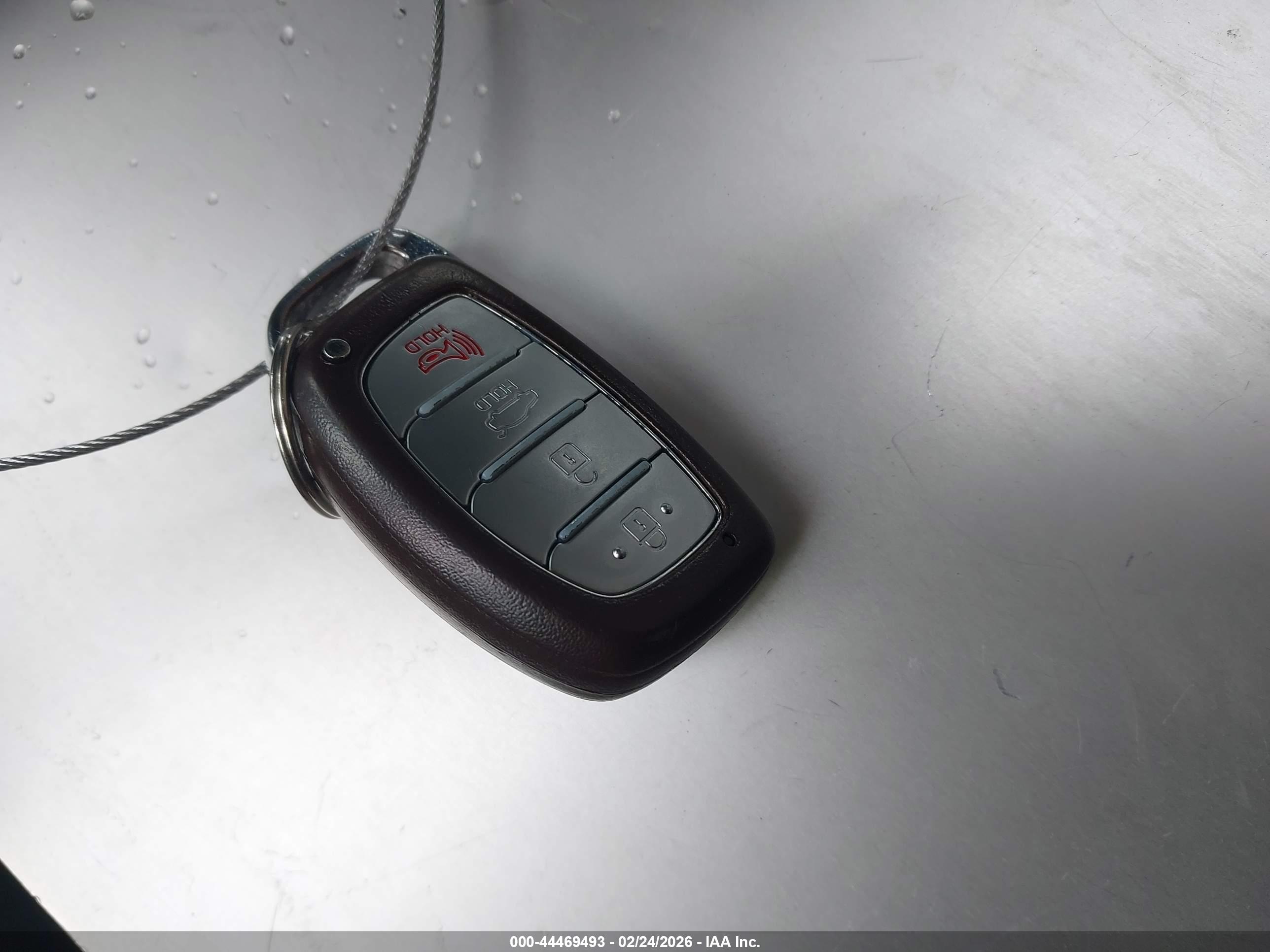 HYUNDAI SONATA image 11