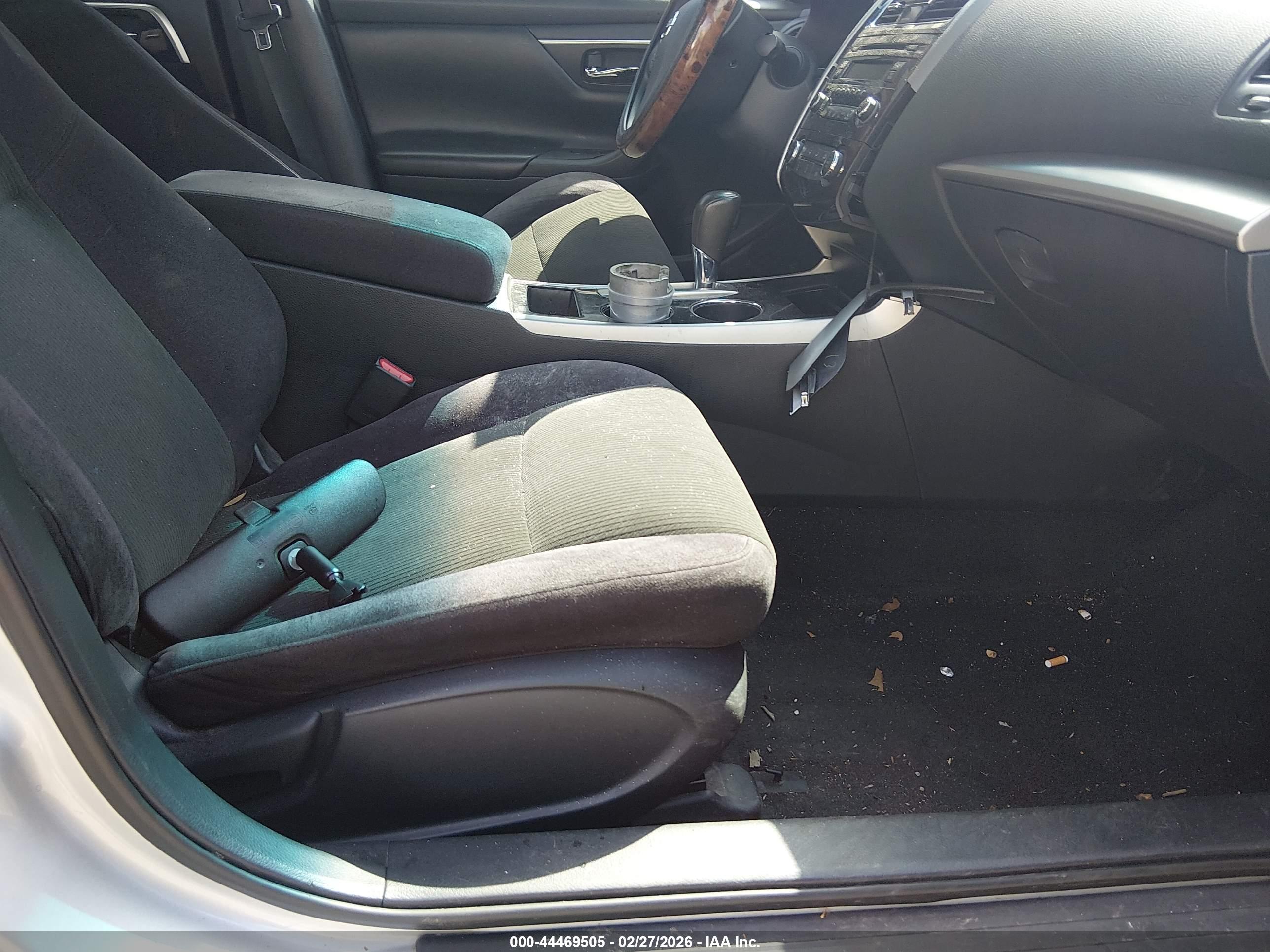 NISSAN ALTIMA image 5