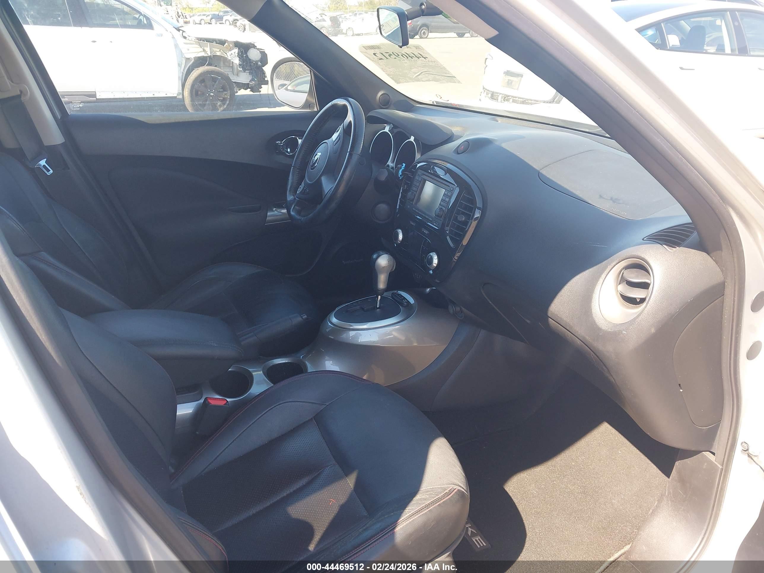 NISSAN JUKE image 5