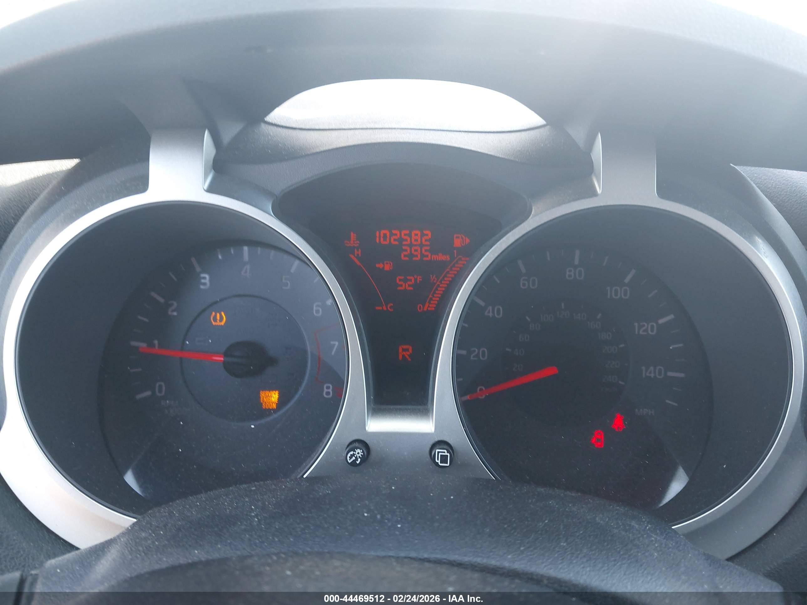 NISSAN JUKE image 7