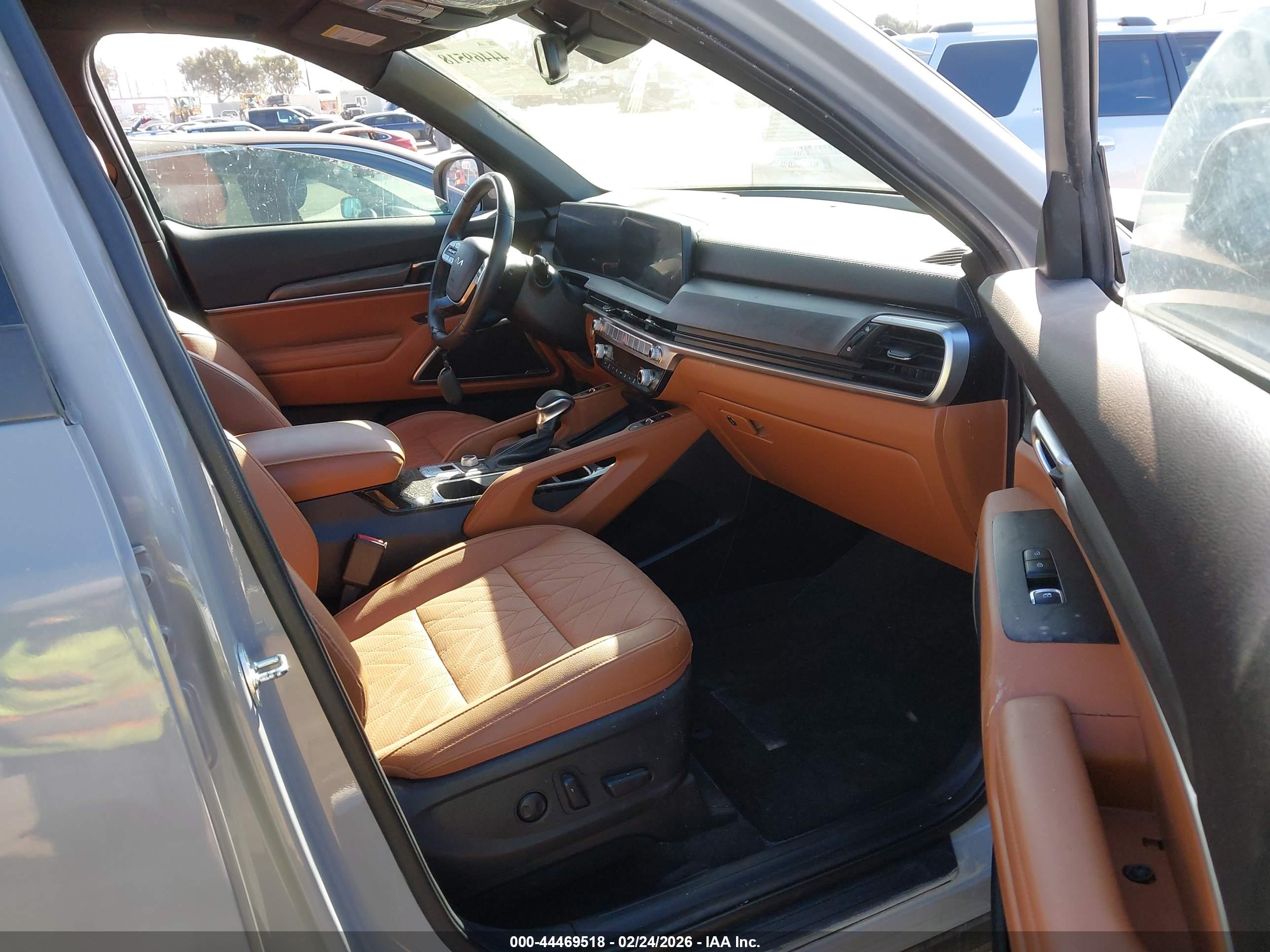 KIA TELLURIDE image 5