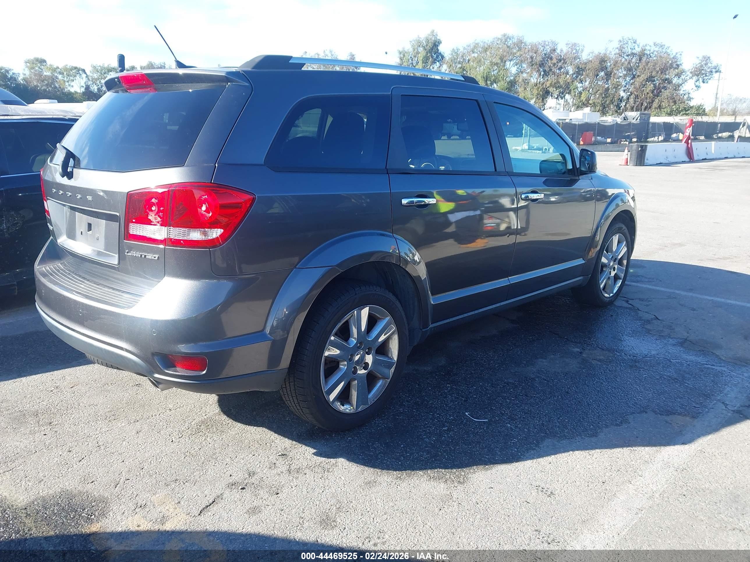 DODGE JOURNEY image 4