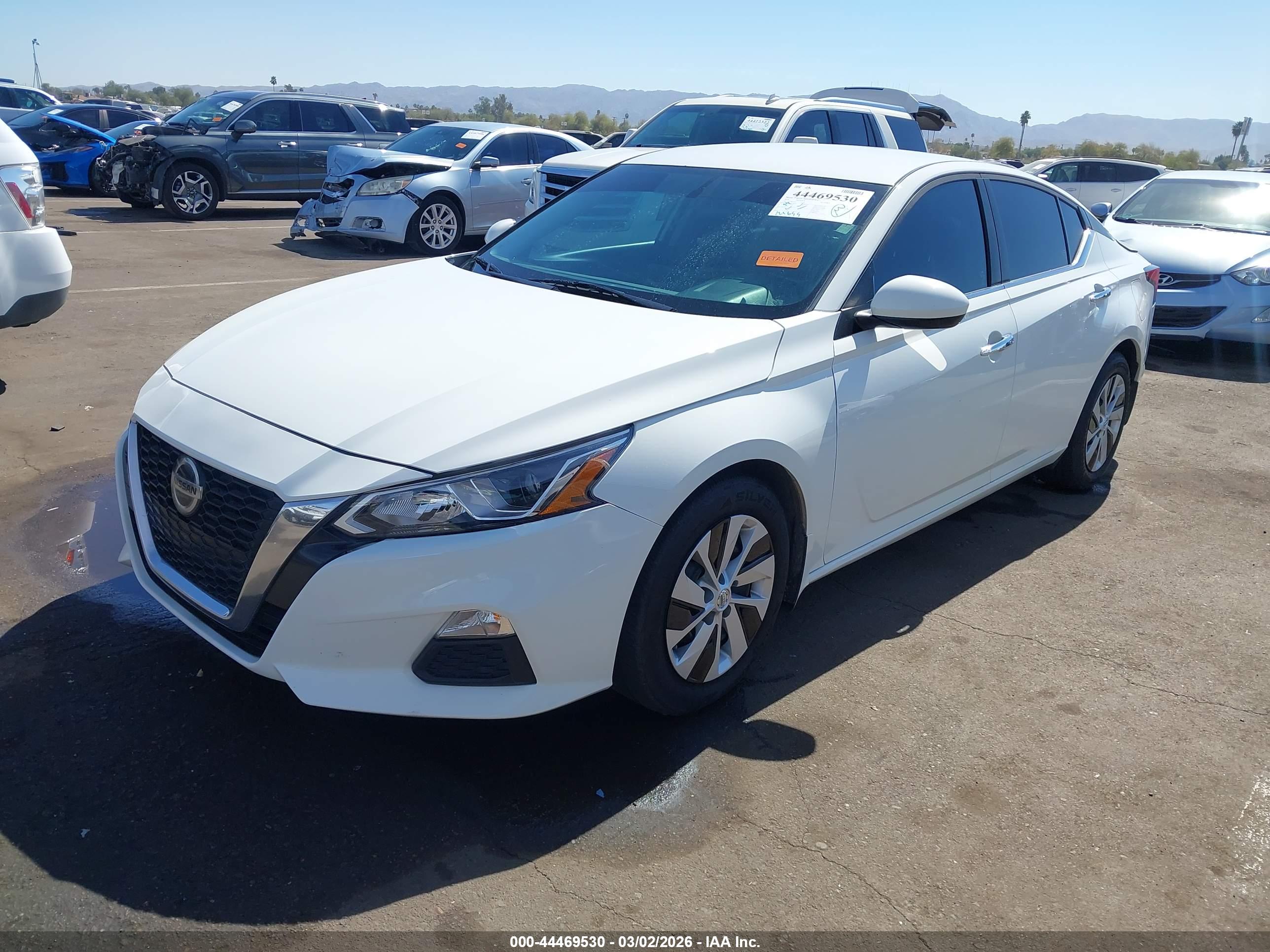 NISSAN ALTIMA image 2