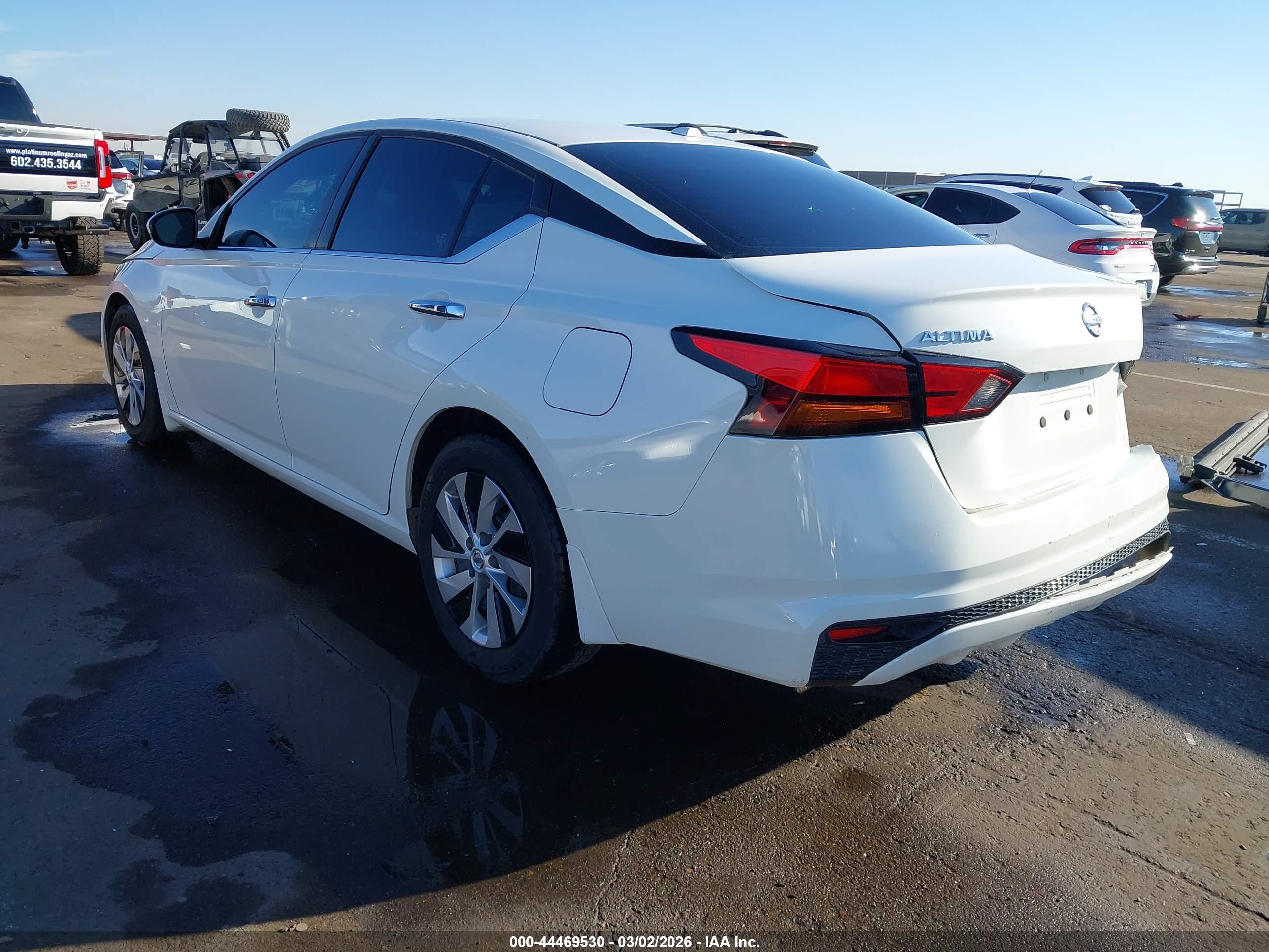 NISSAN ALTIMA image 3