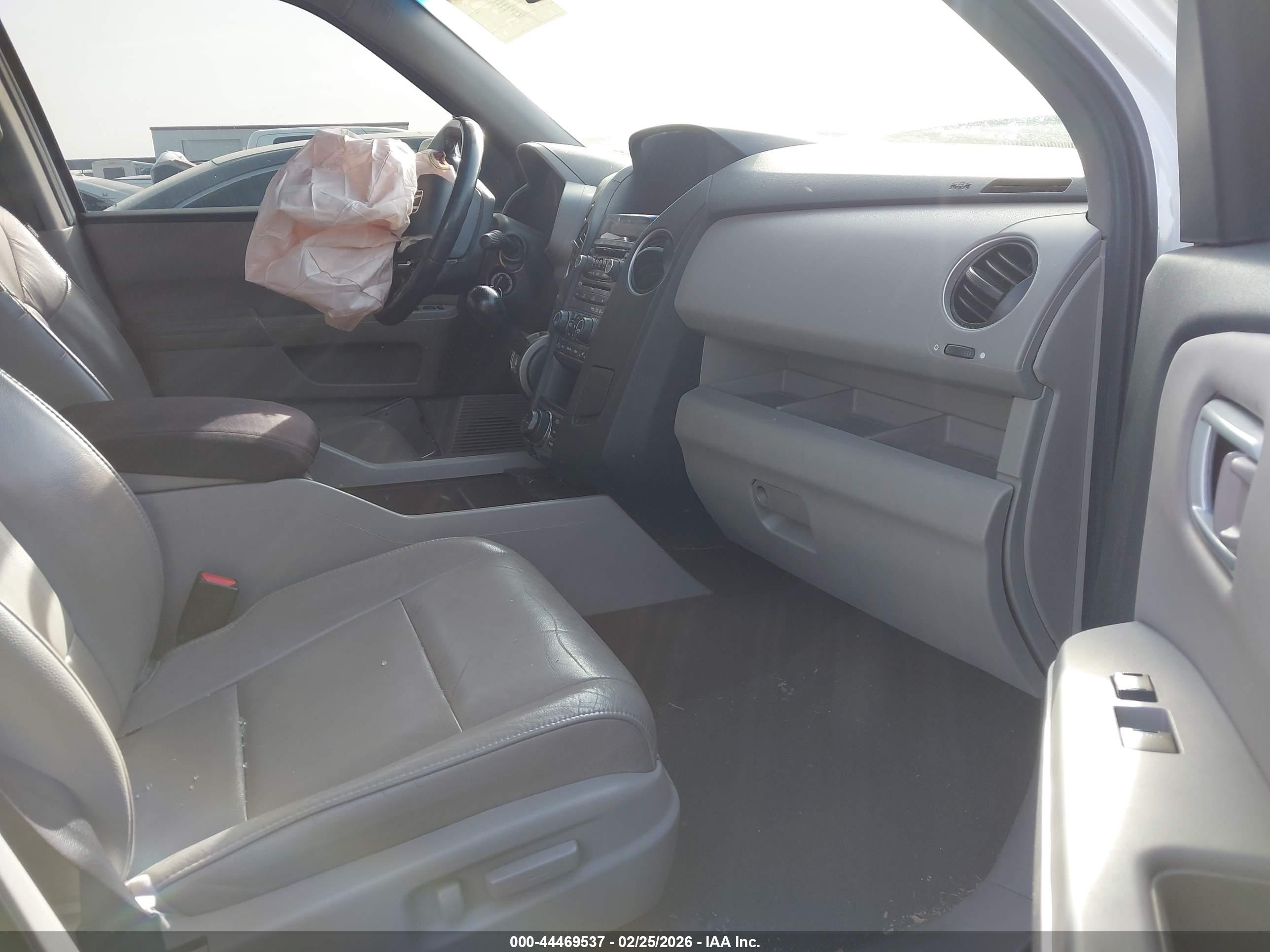 HONDA PILOT image 5