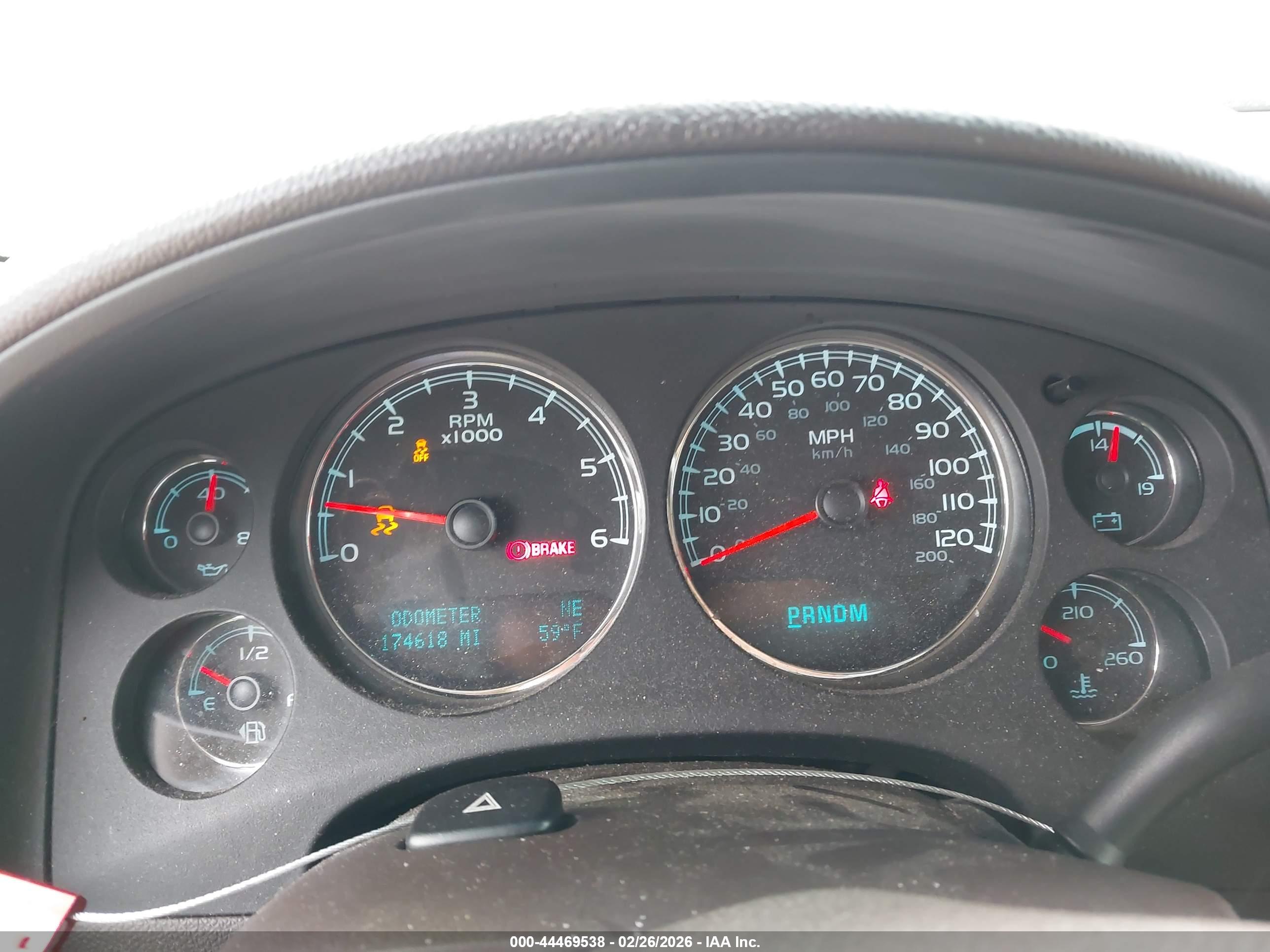 GMC YUKON image 7