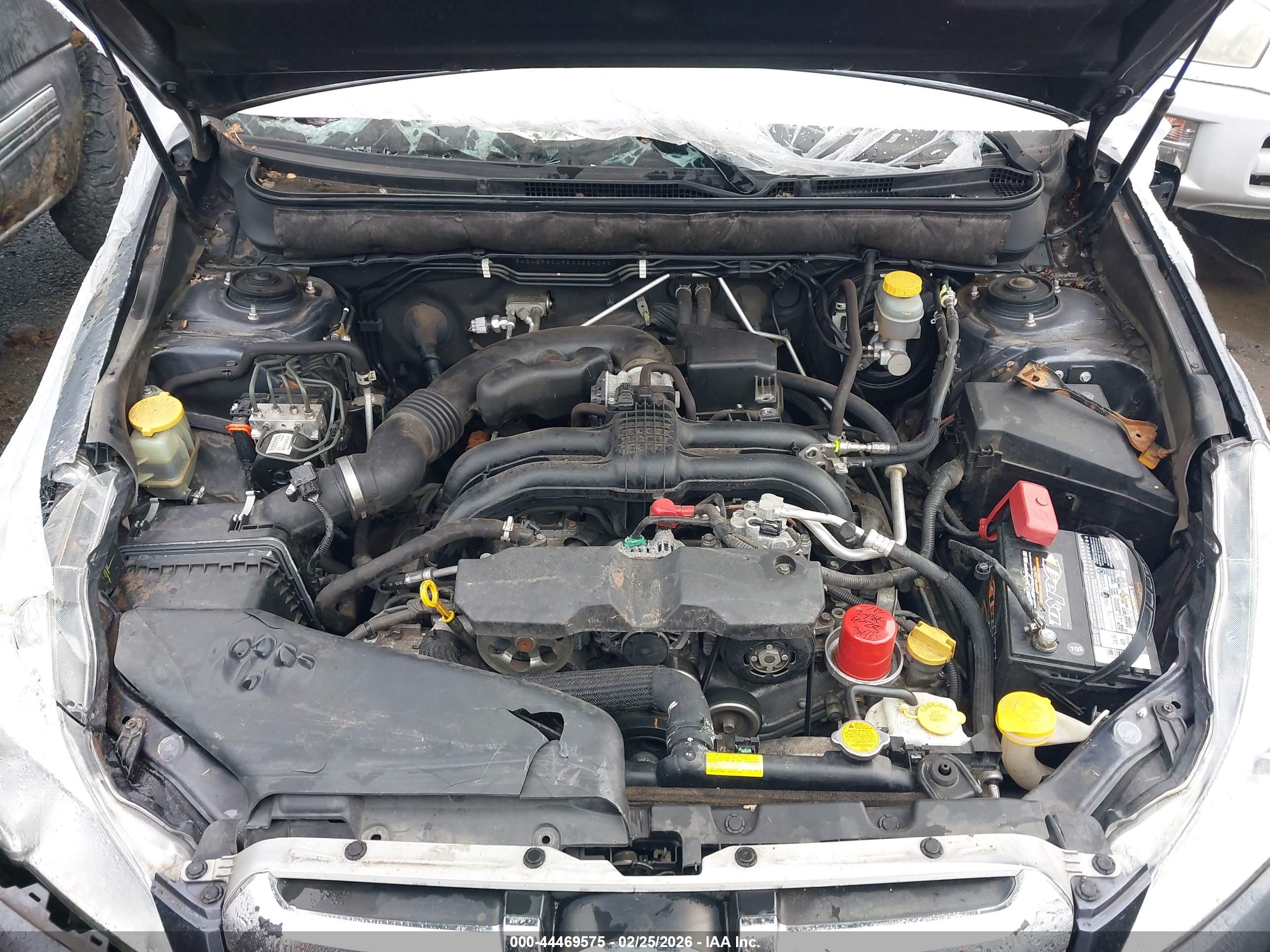 SUBARU OUTBACK image 10