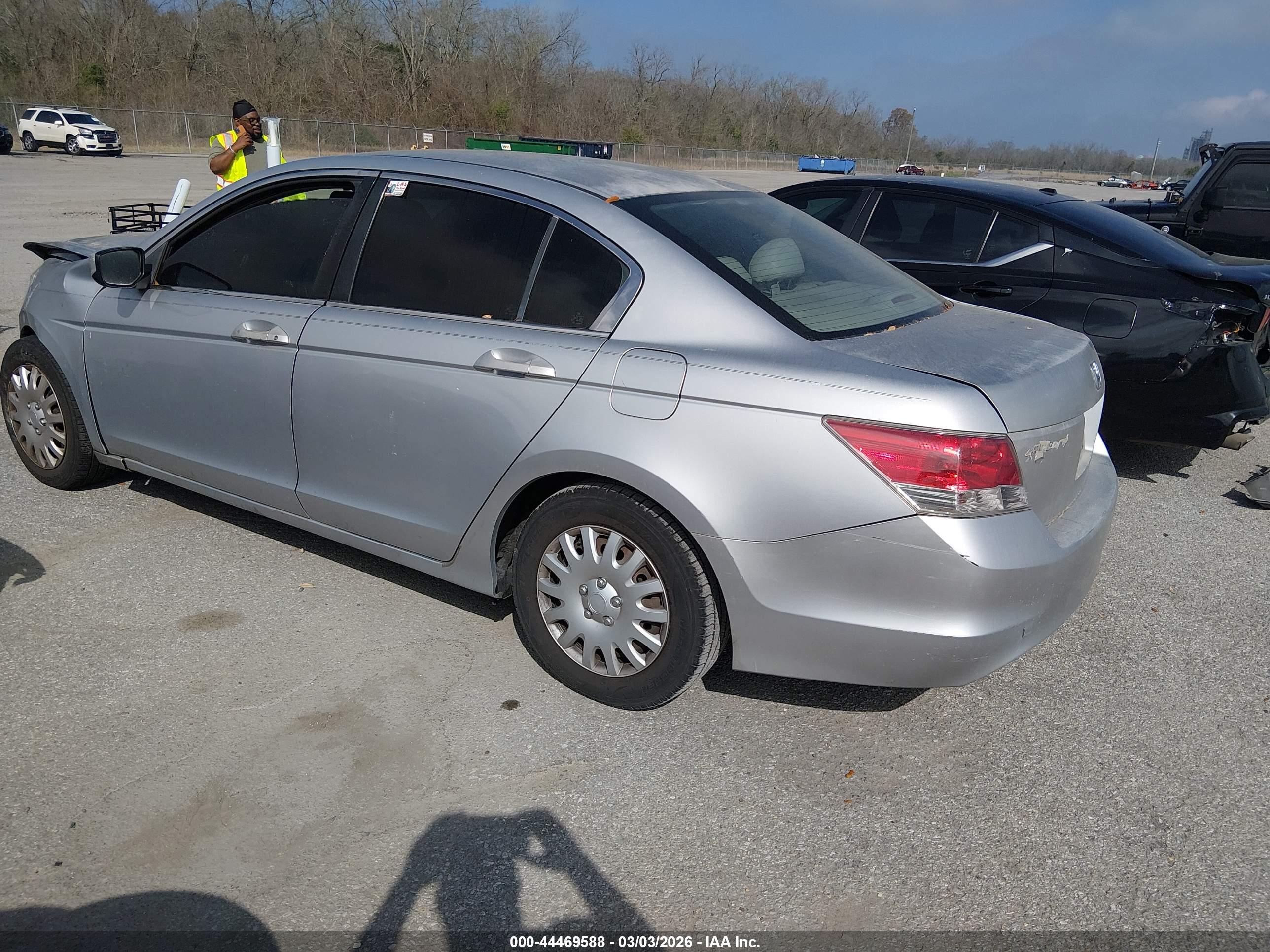 HONDA ACCORD image 3