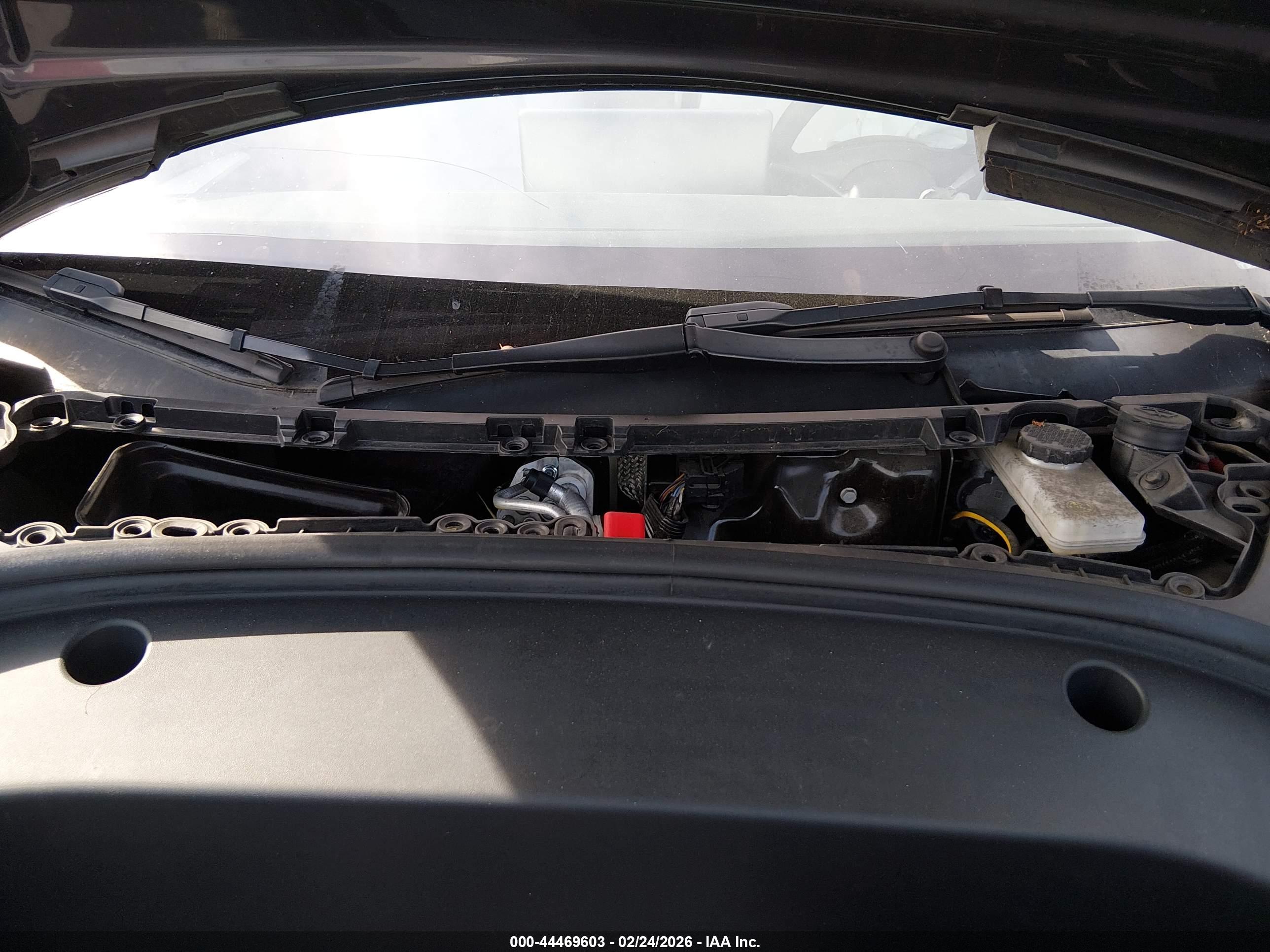 TESLA MODEL image 10