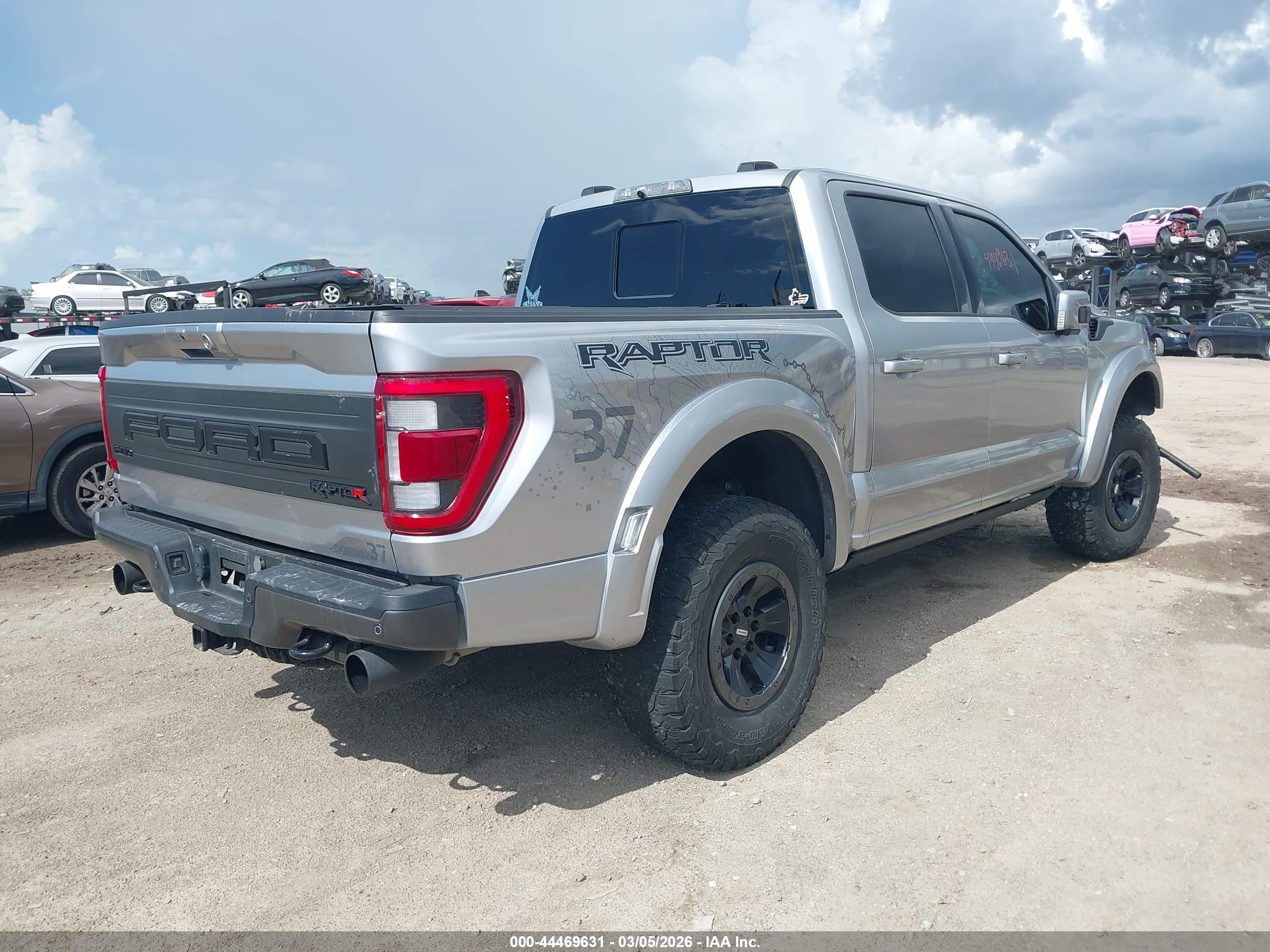 FORD F-150 image 4