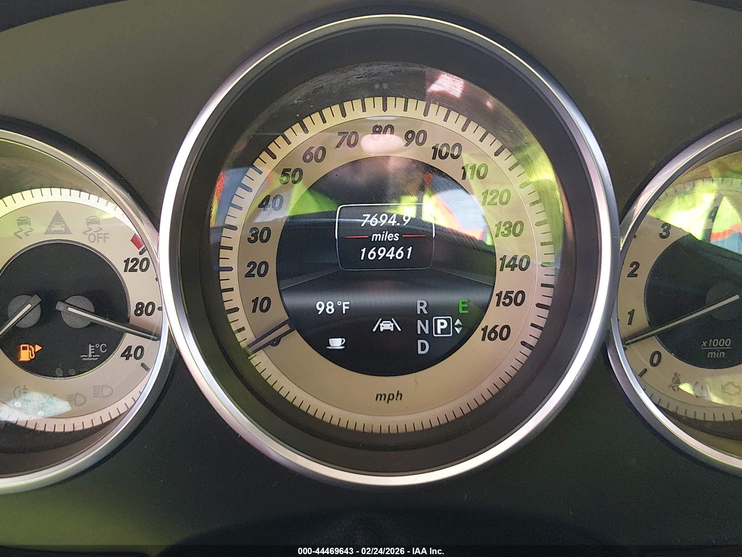 MERCEDES-BENZ CLS image 7