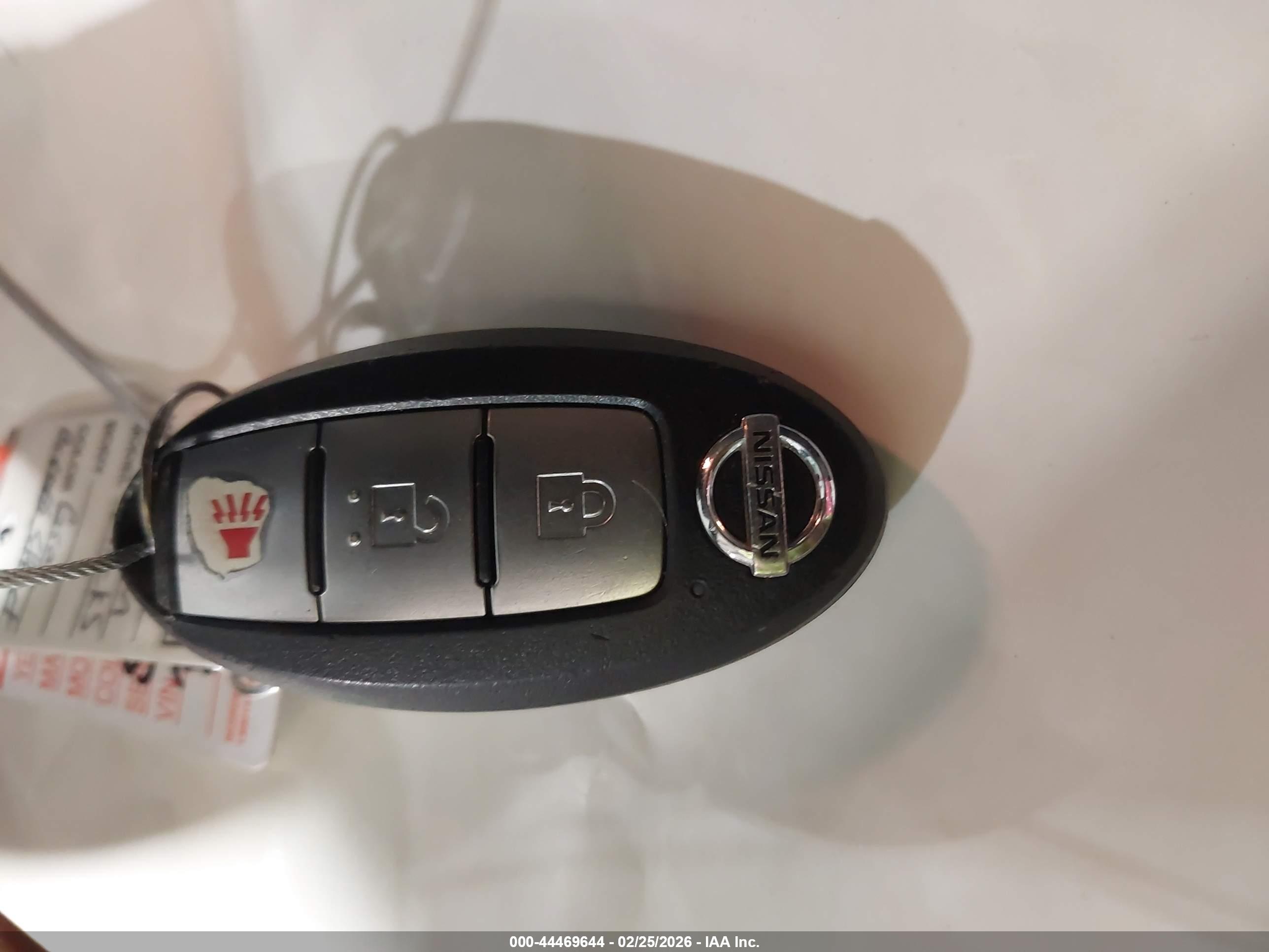 NISSAN KICKS image 11