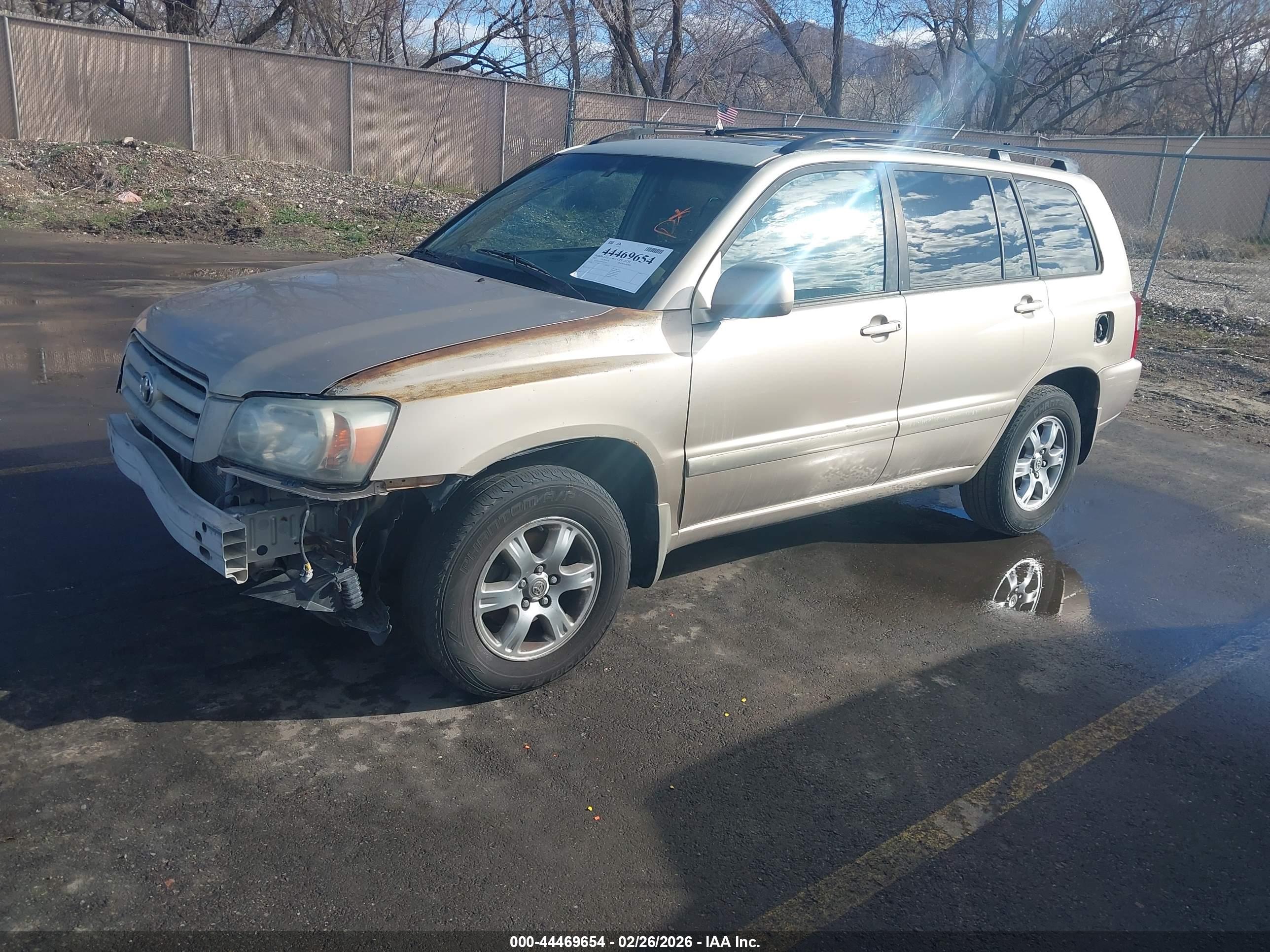 TOYOTA HIGHLANDER image 2