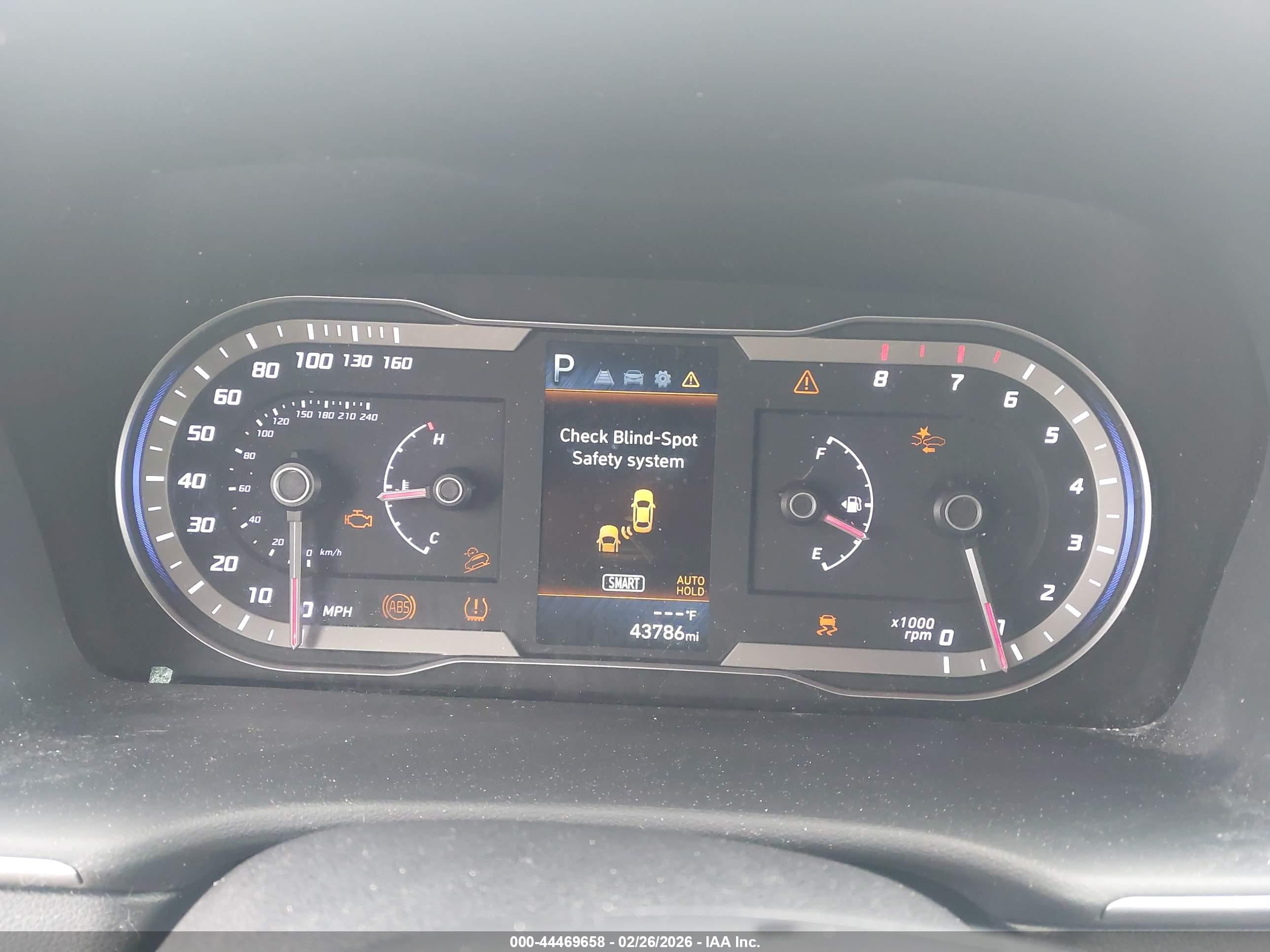 HYUNDAI SANTA image 7