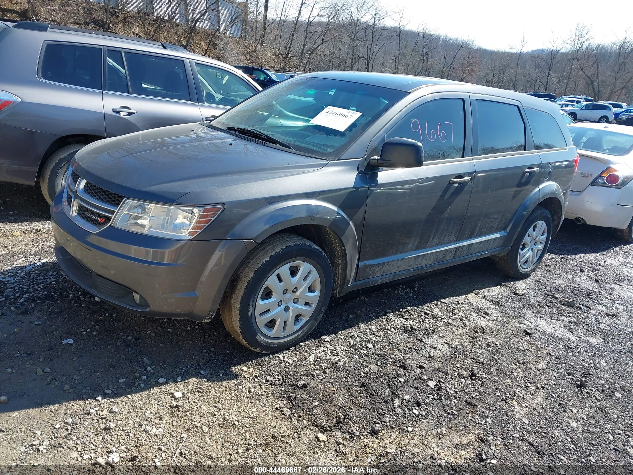 DODGE JOURNEY image 2