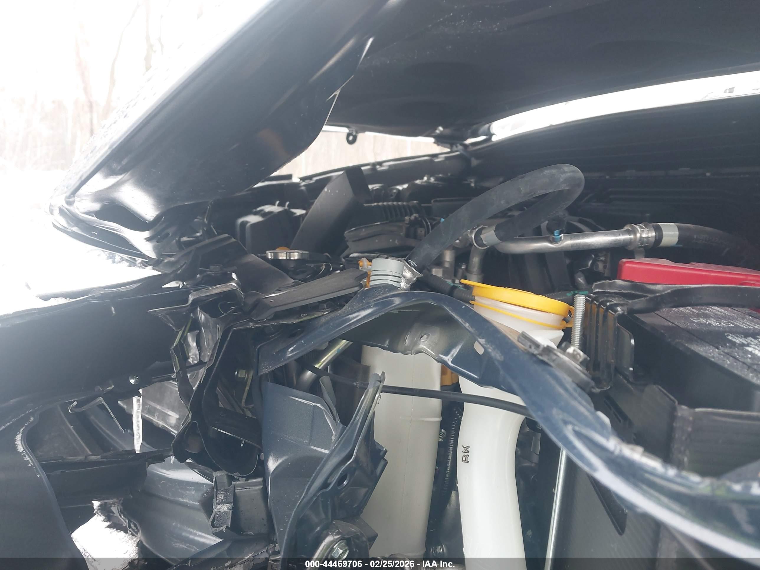 SUBARU OUTBACK image 10
