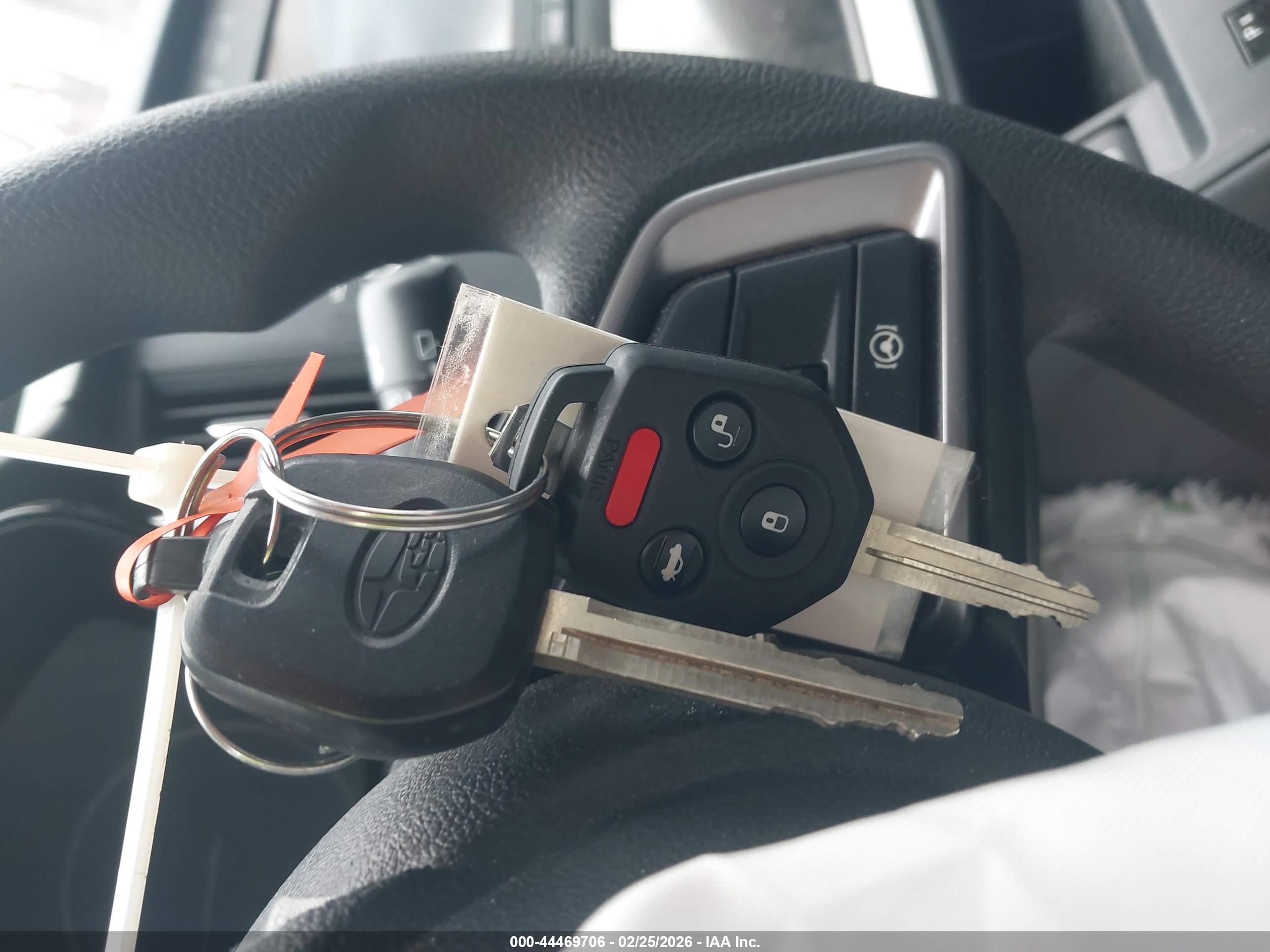 SUBARU OUTBACK image 11