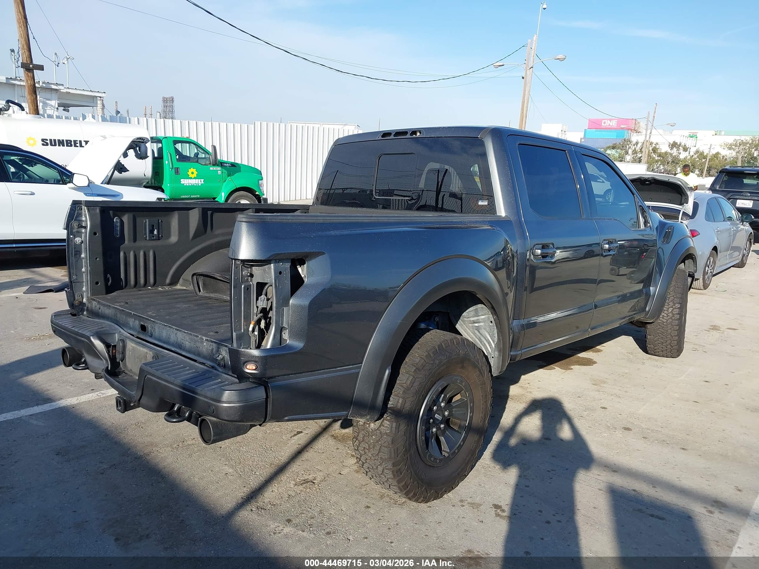 FORD F-150 image 4