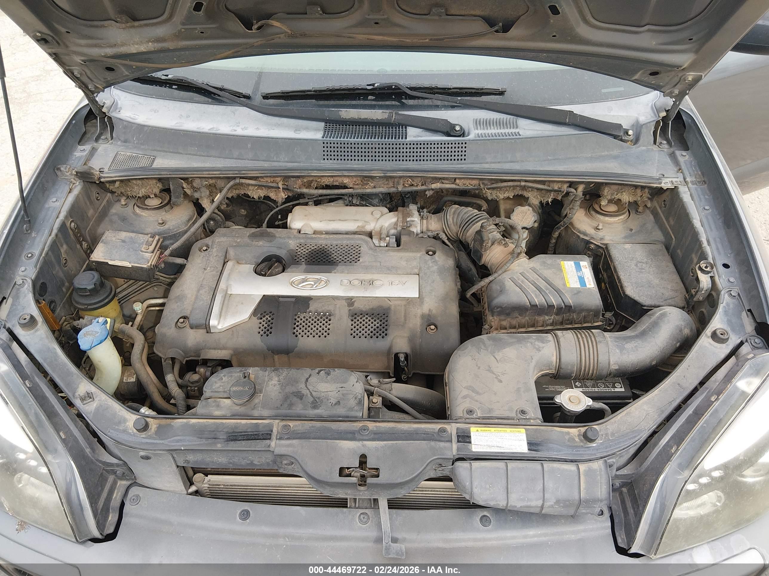 HYUNDAI TUCSON image 10
