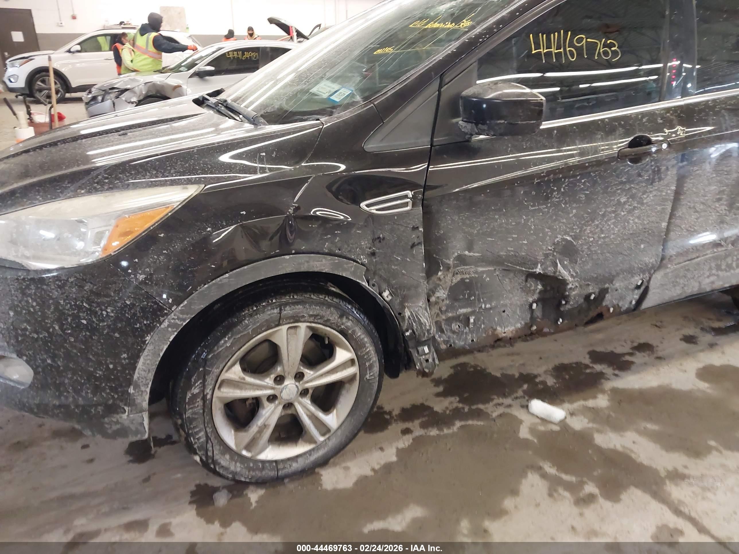 FORD ESCAPE image 6