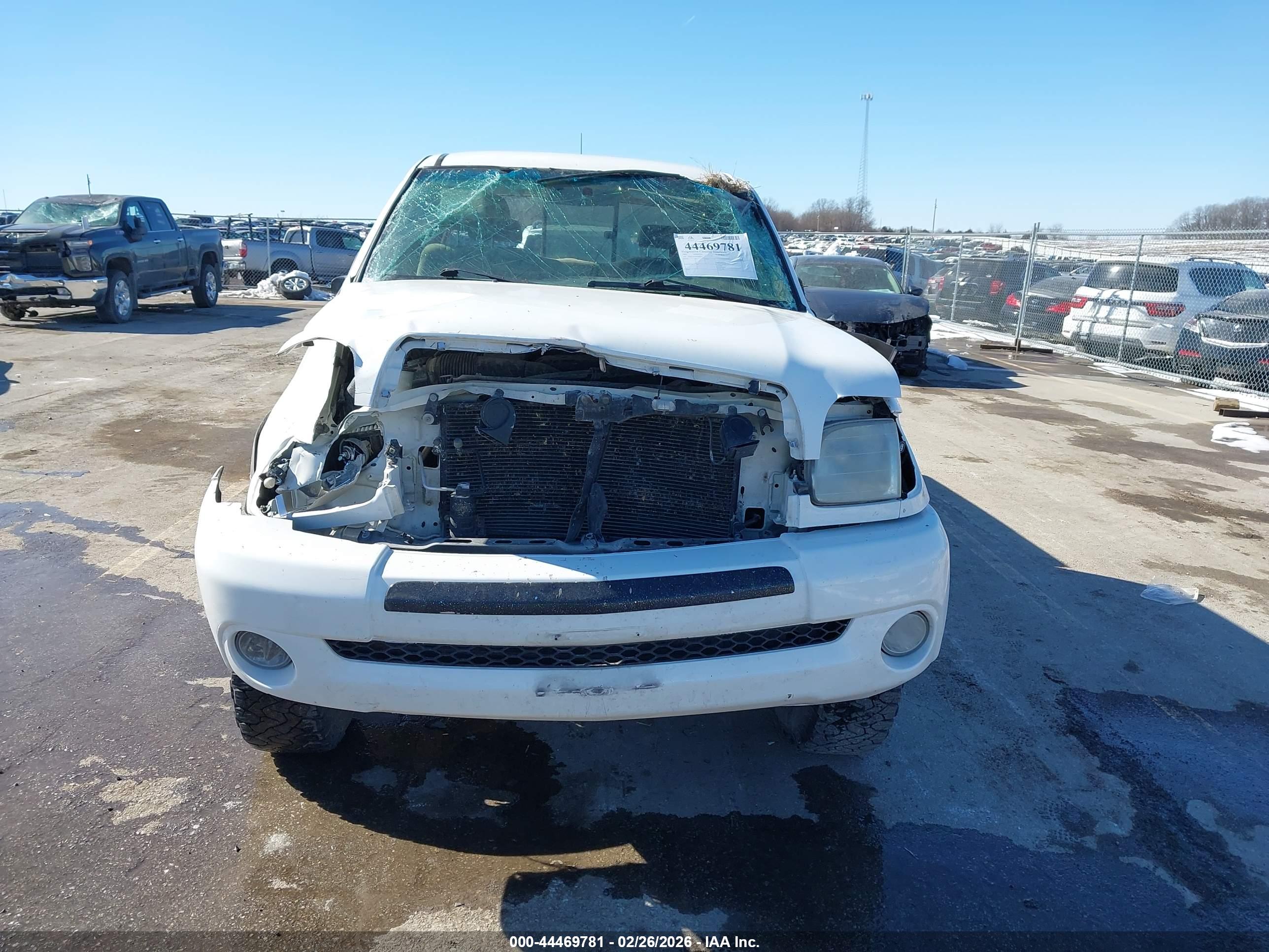 TOYOTA TUNDRA image 6