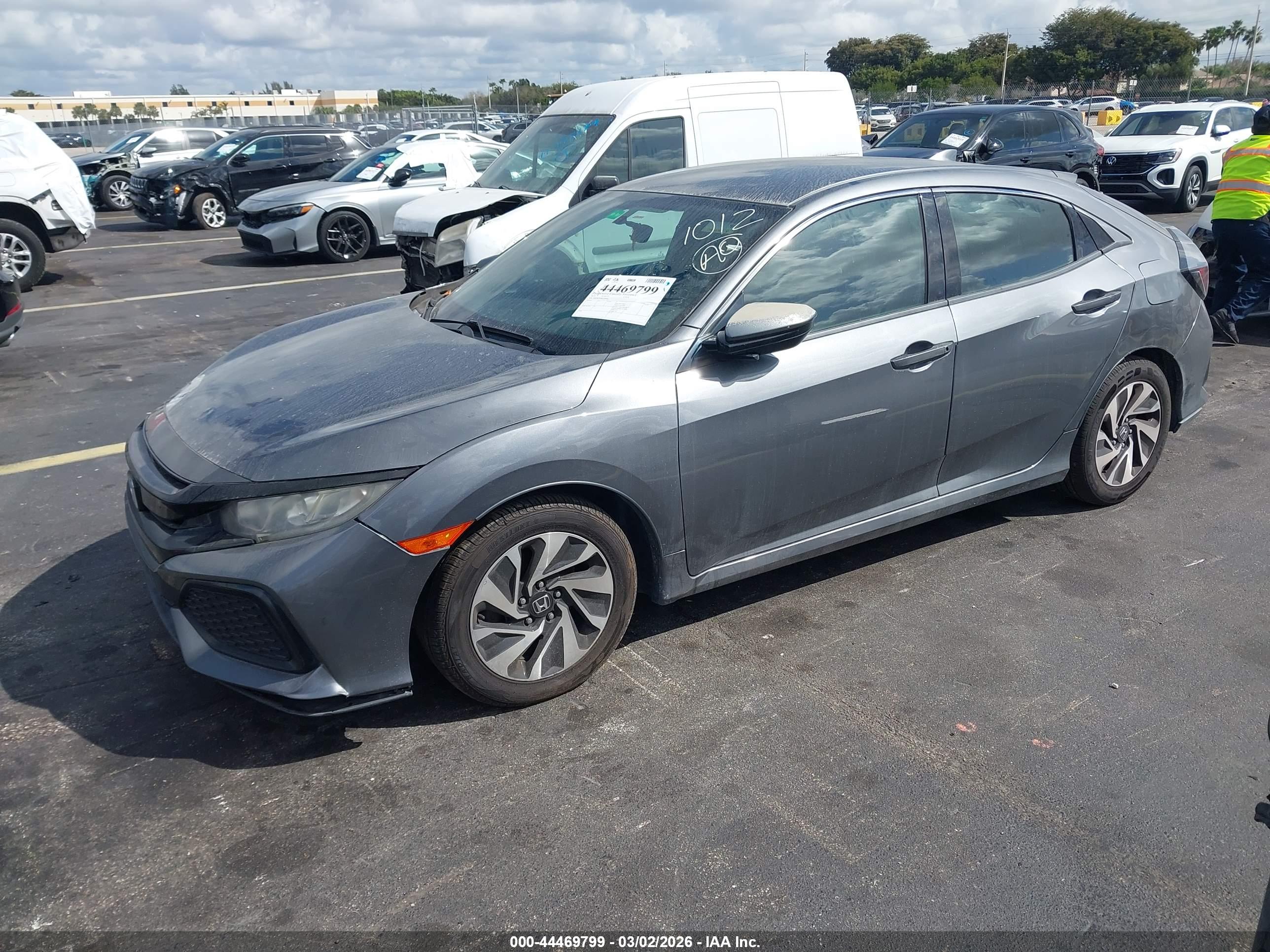 HONDA CIVIC image 2
