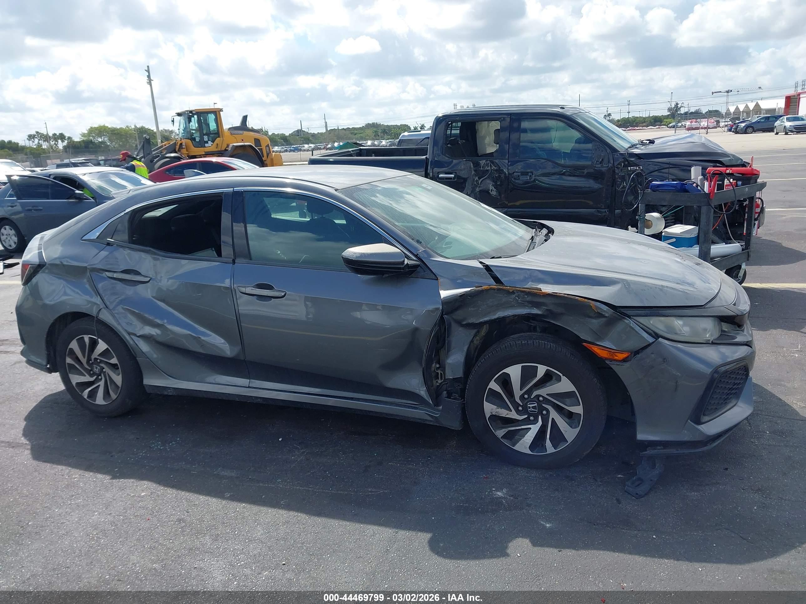 HONDA CIVIC image 6