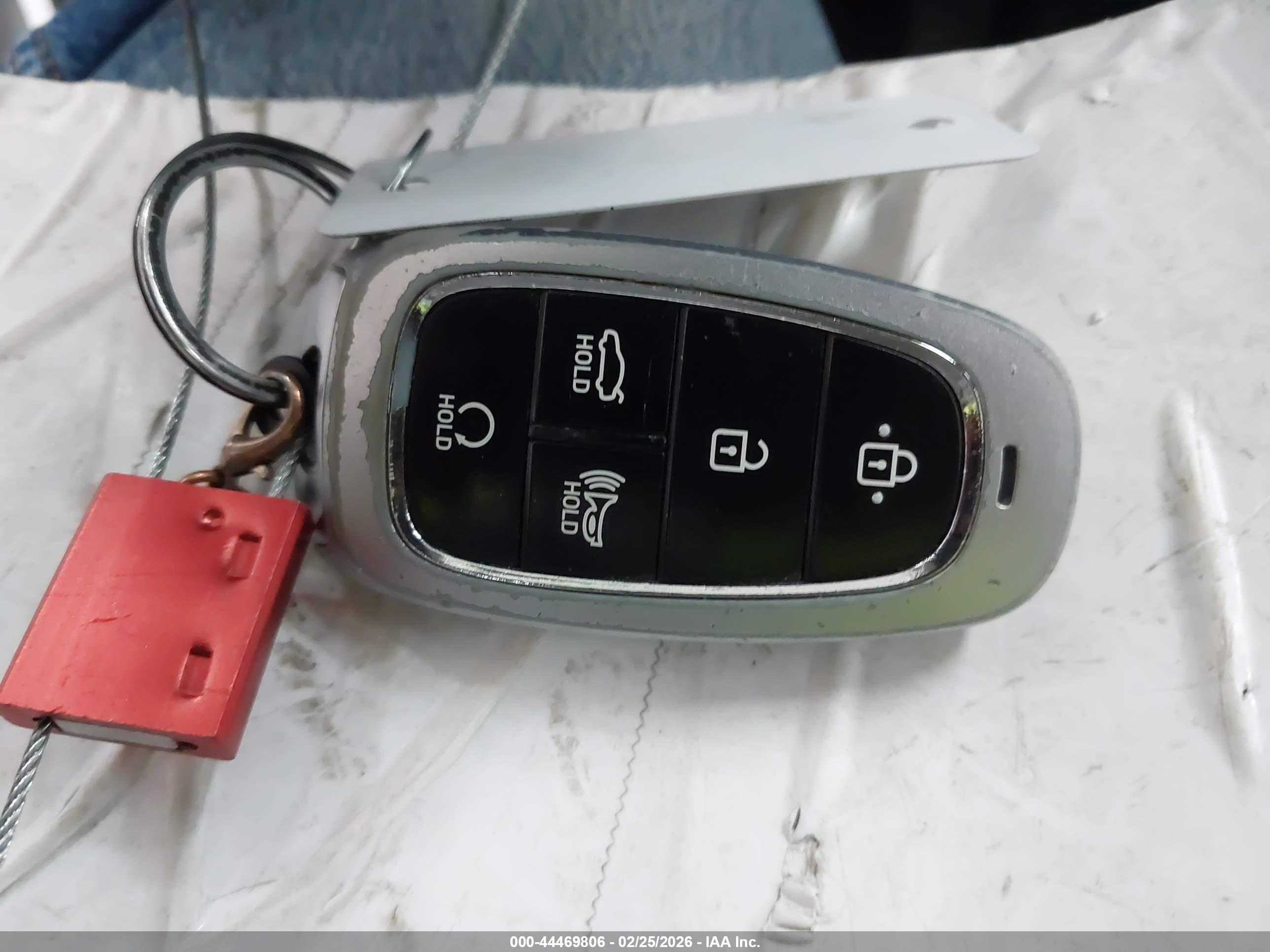 HYUNDAI SONATA image 11