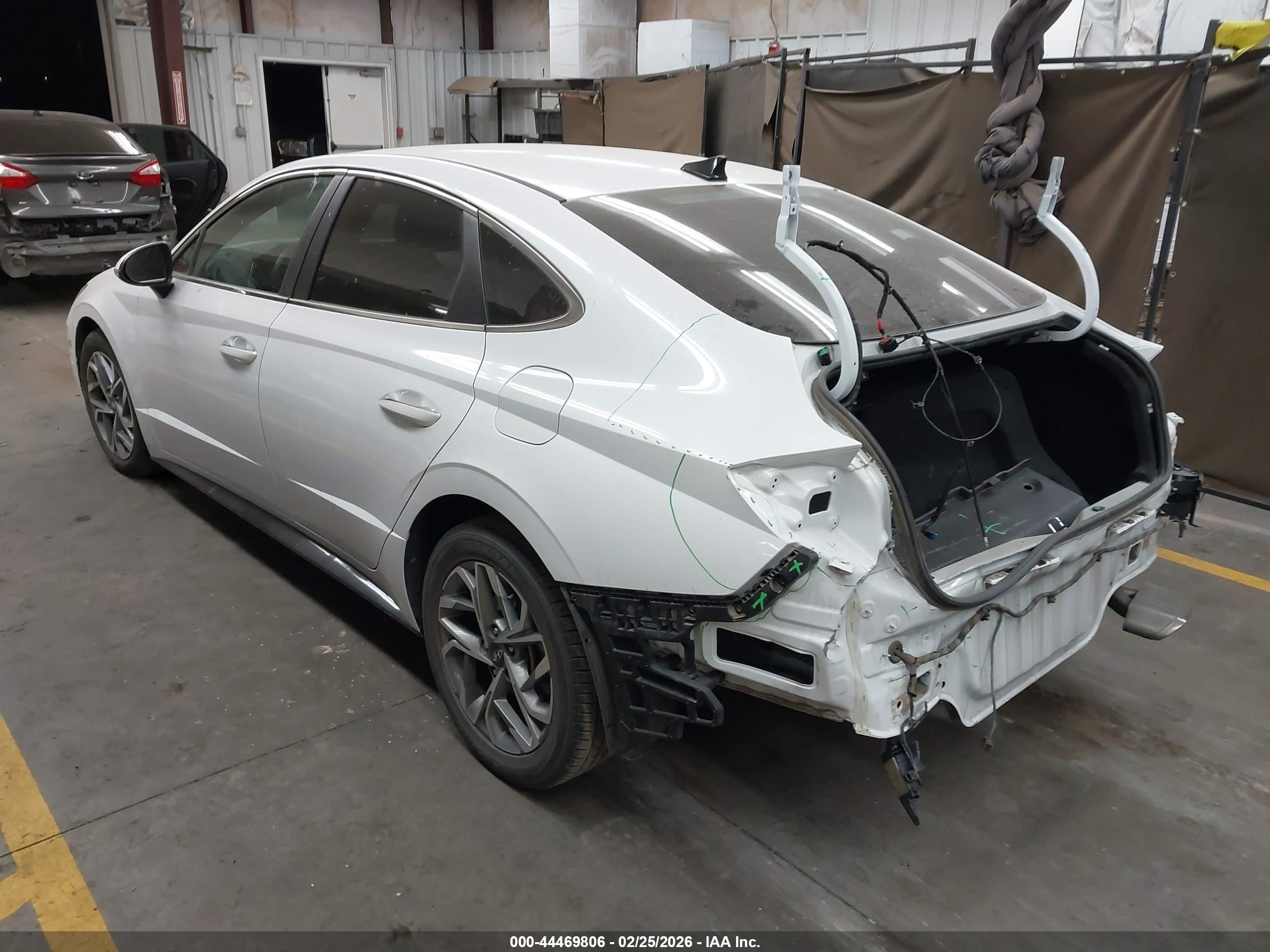 HYUNDAI SONATA image 3