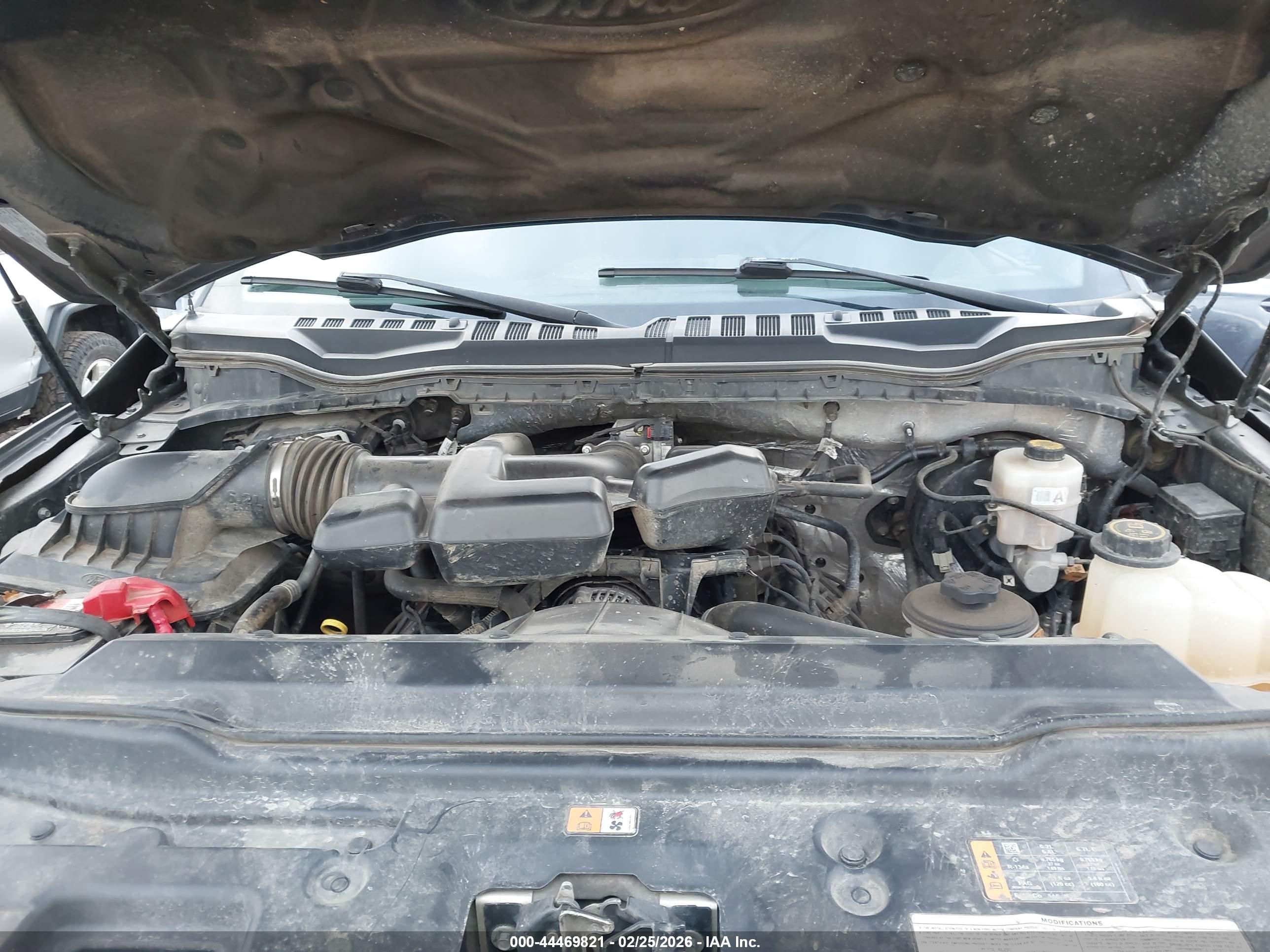 FORD F-250 image 10