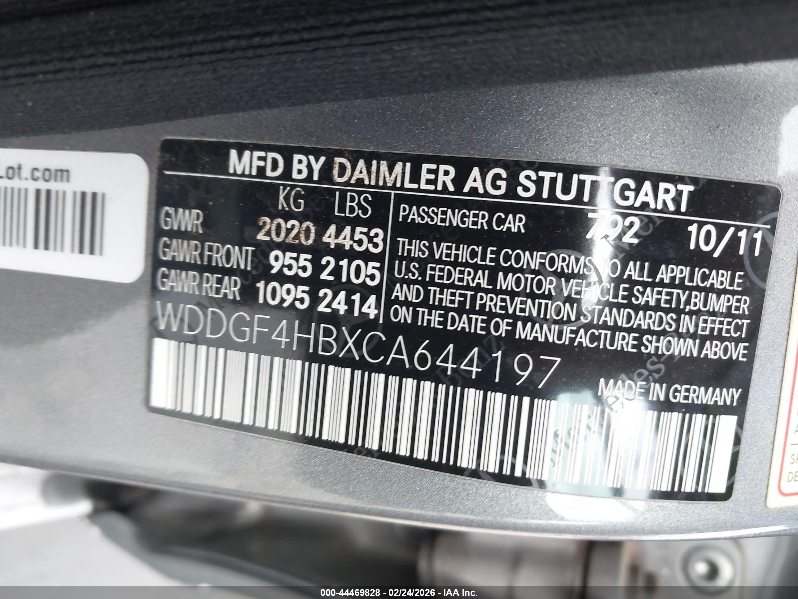MERCEDES-BENZ C image 9