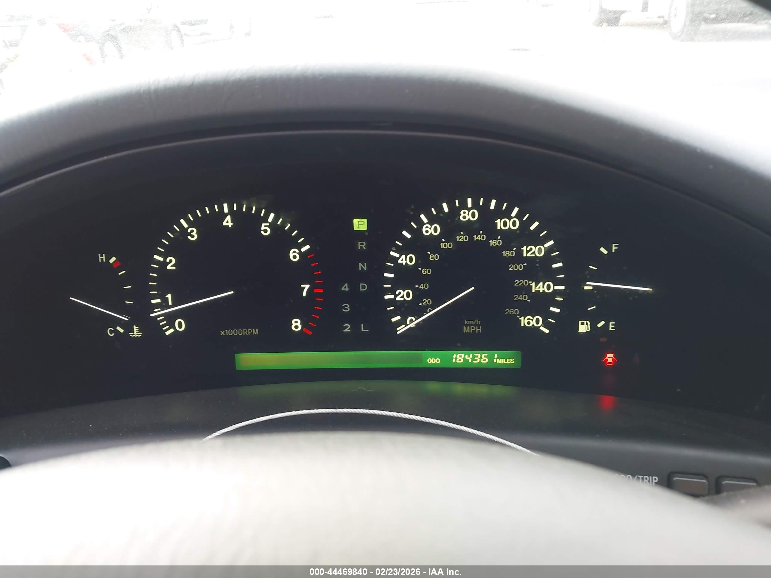 LEXUS LS image 7