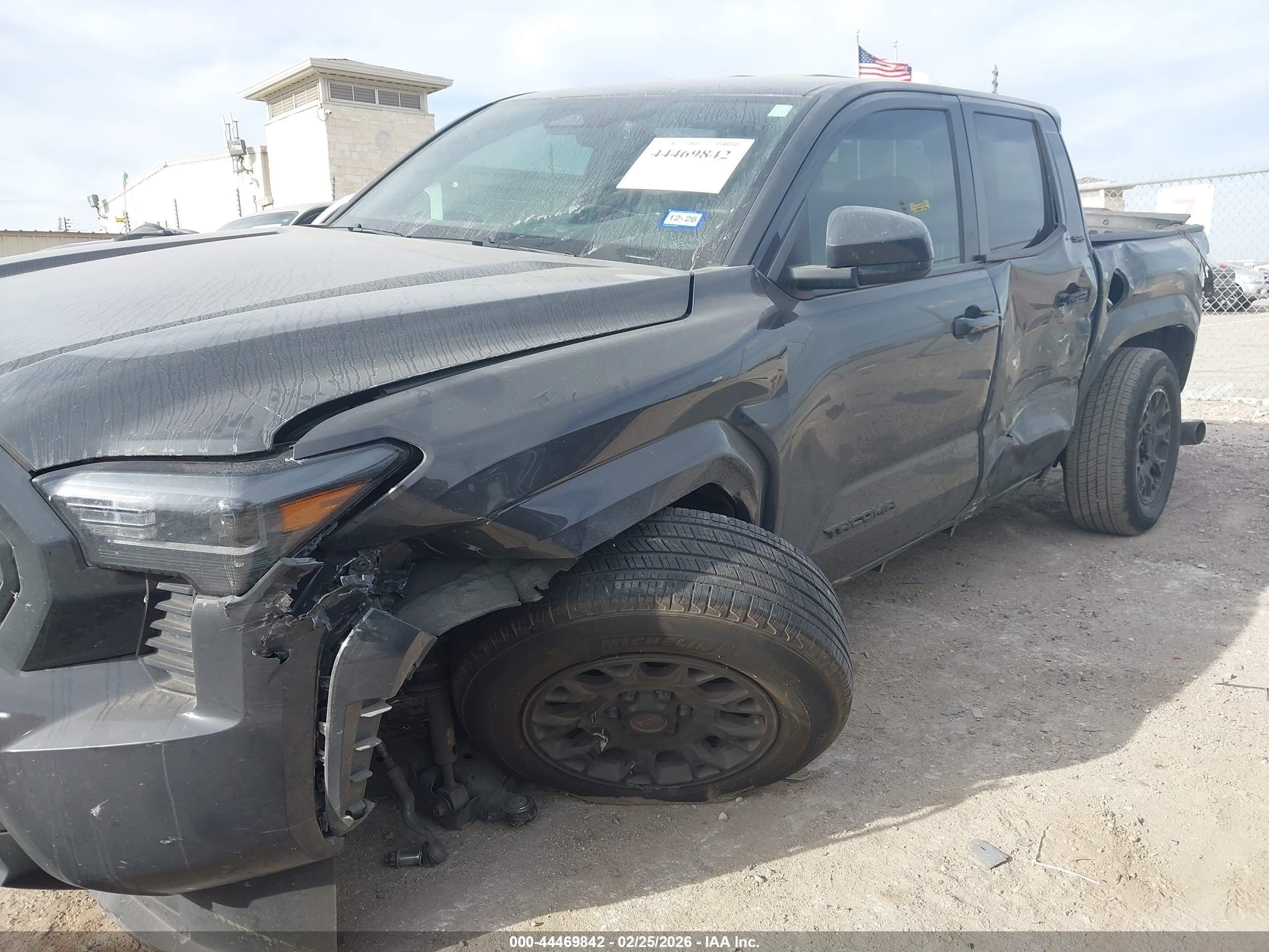 TOYOTA TACOMA image 6