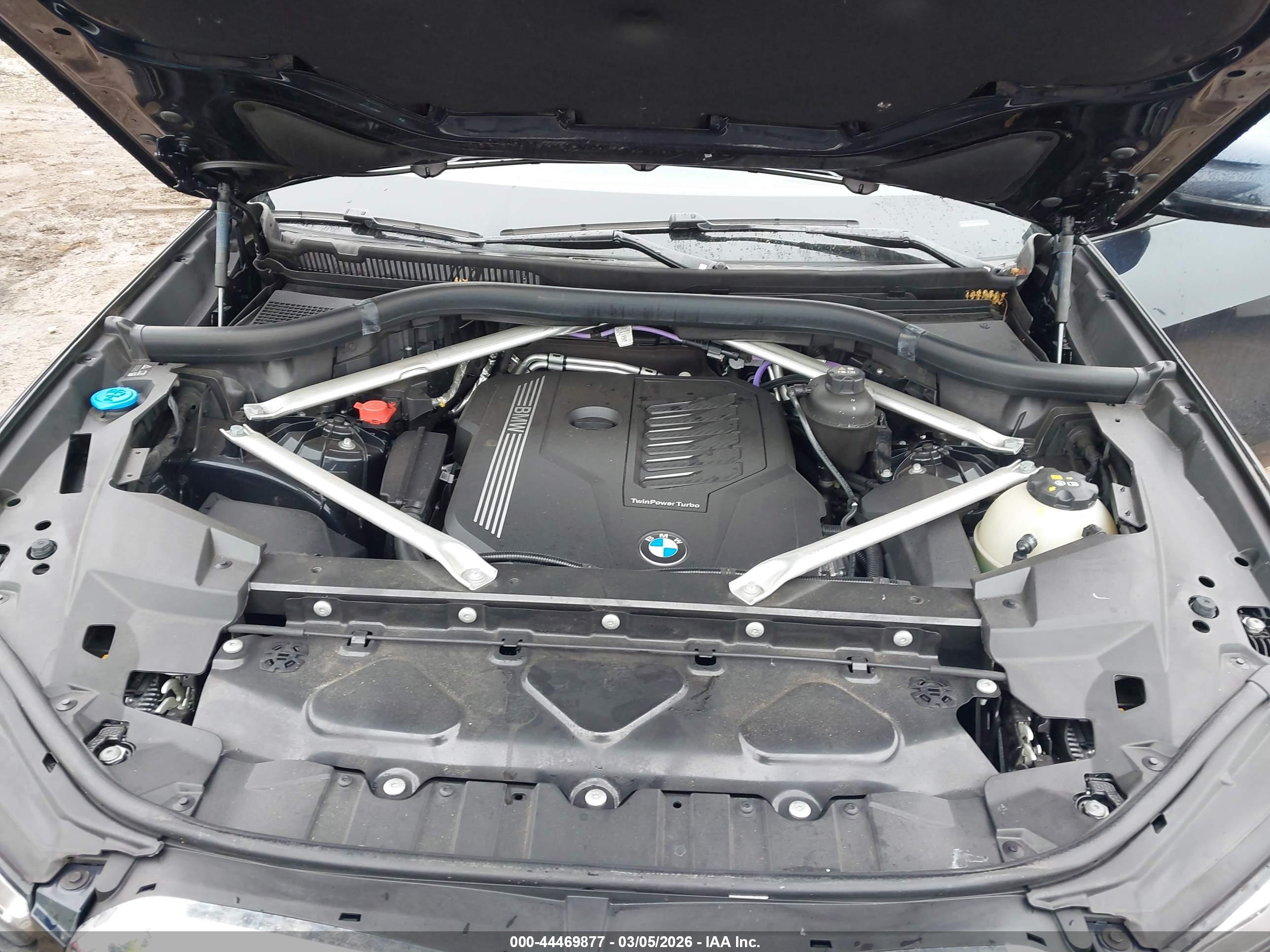 BMW X5 image 10