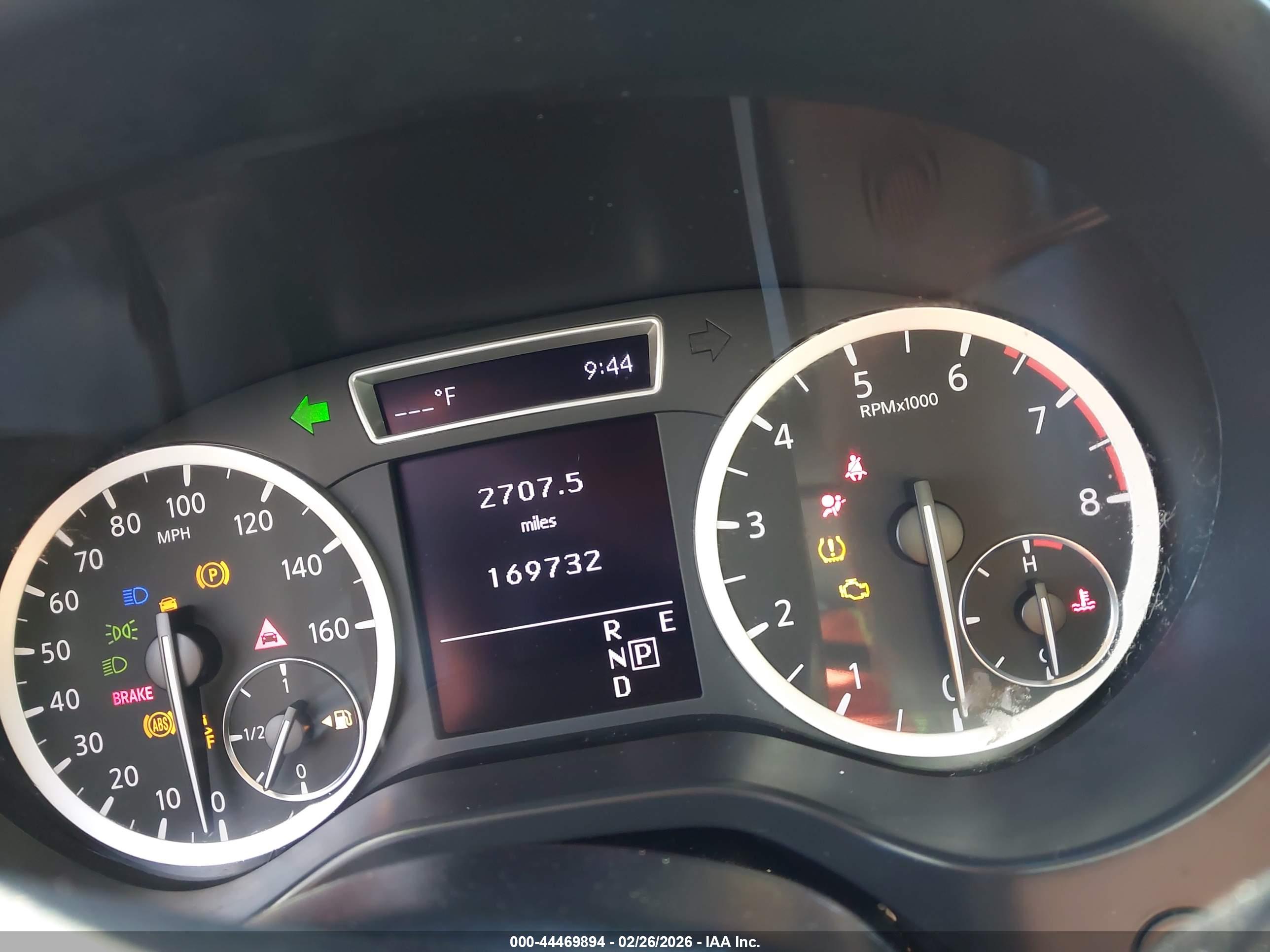INFINITI QX30 image 7