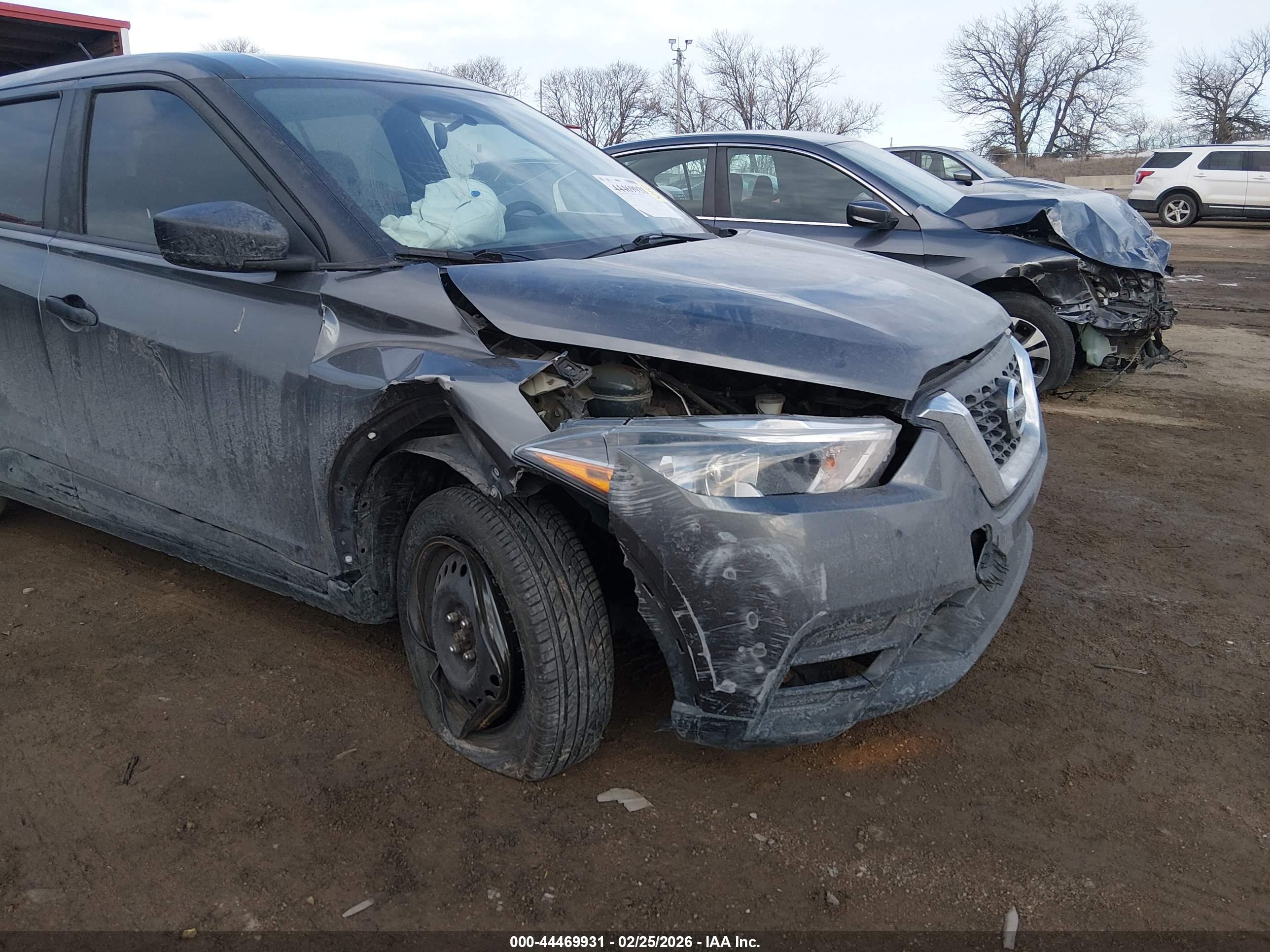 NISSAN KICKS image 6