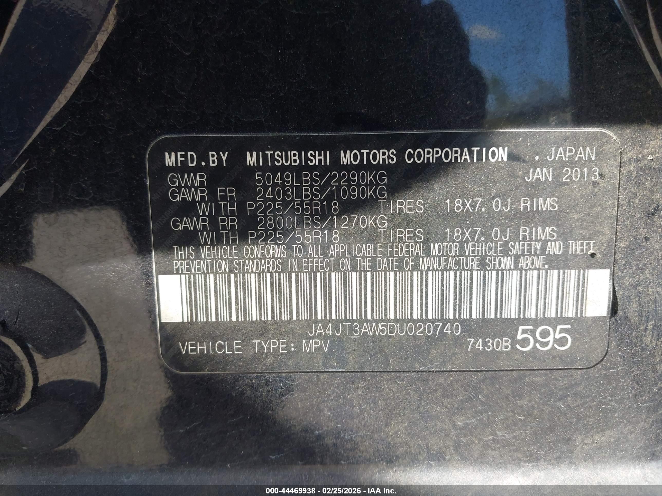 MITSUBISHI OUTLANDER image 9