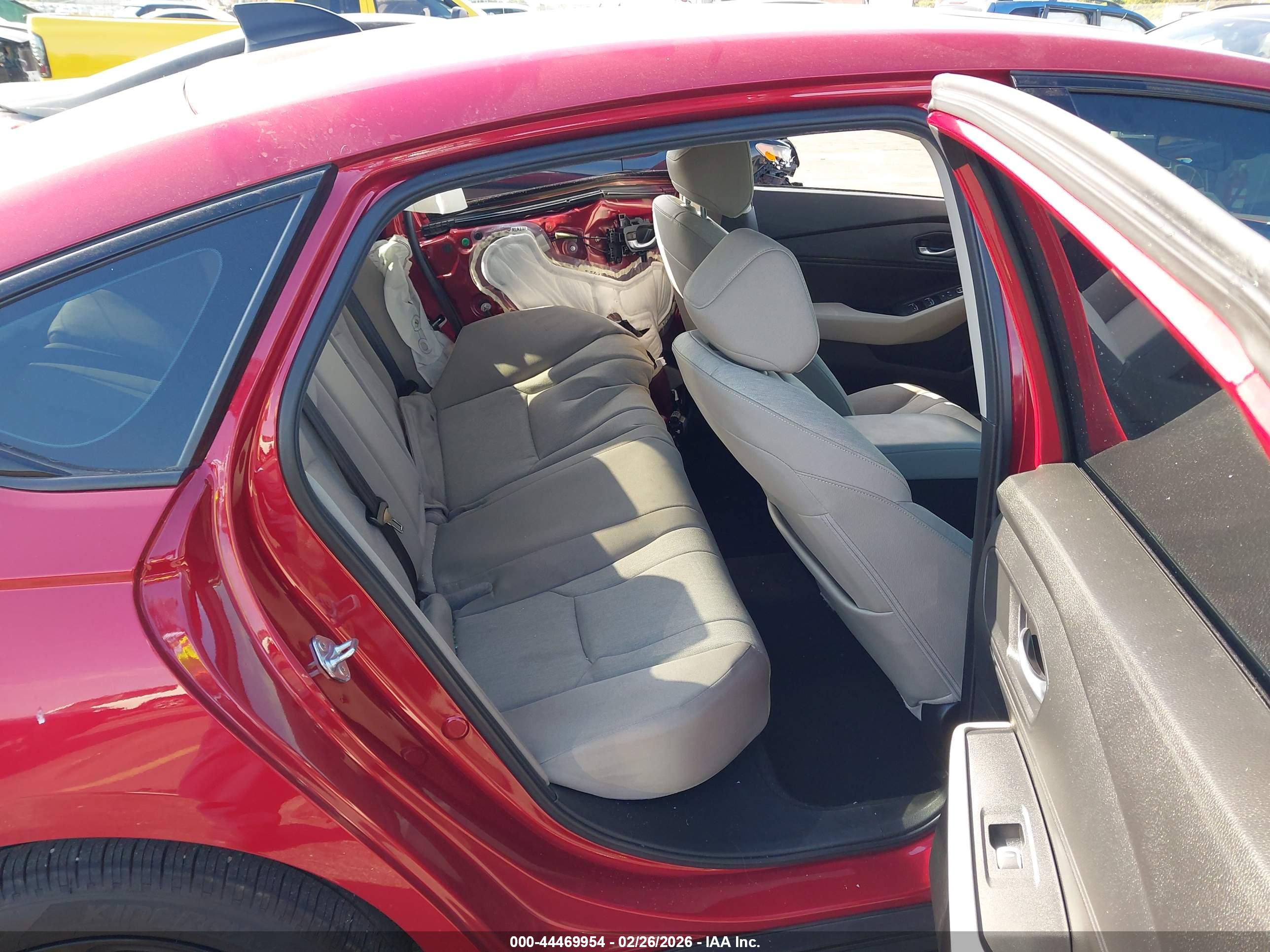 HONDA ACCORD image 8