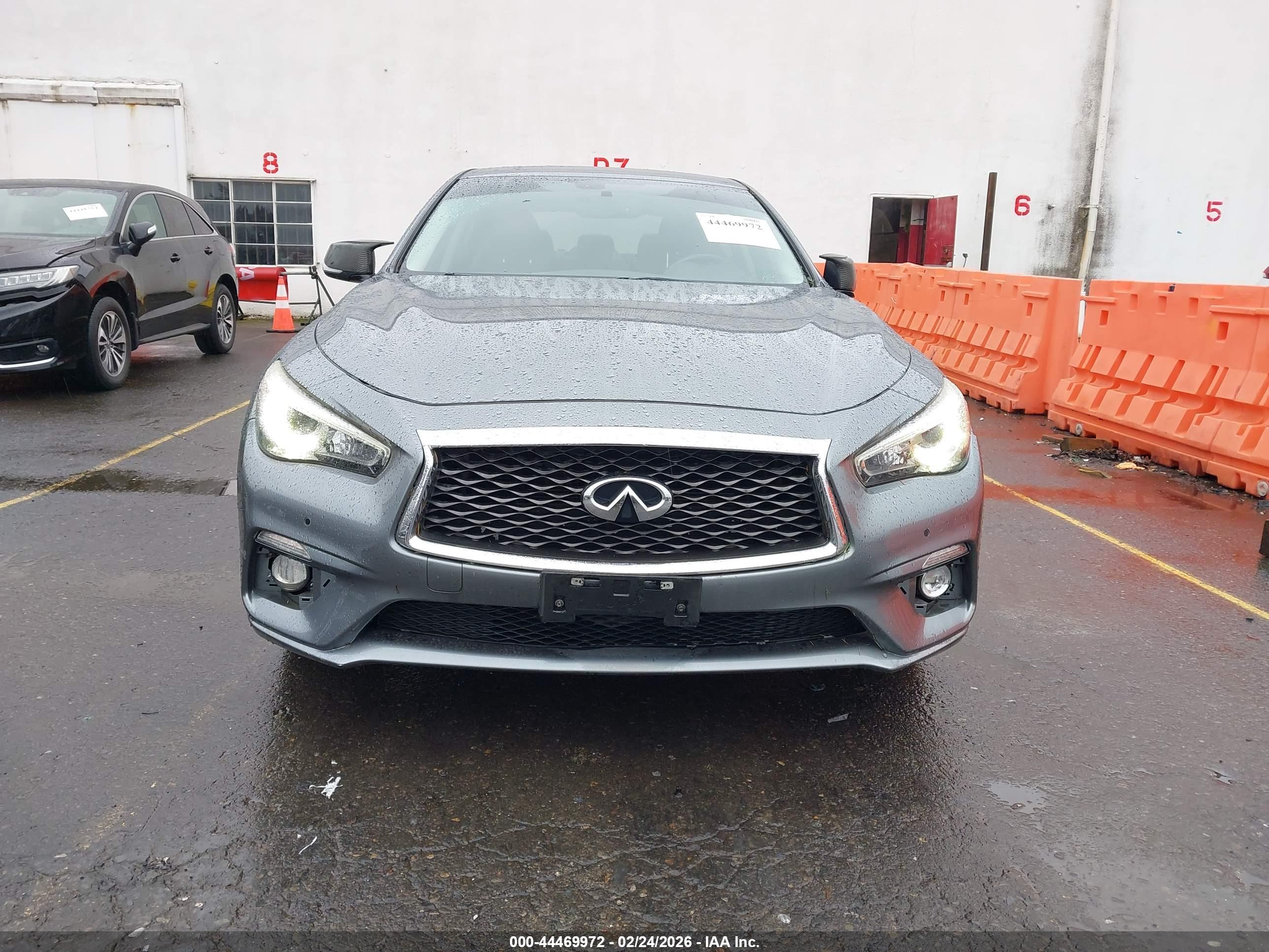 INFINITI Q50 image 6