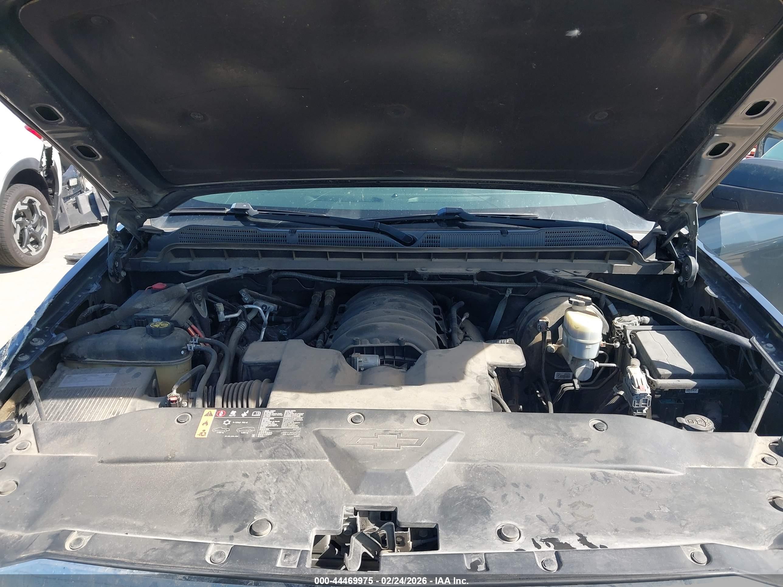 CHEVROLET SILVERADO image 10