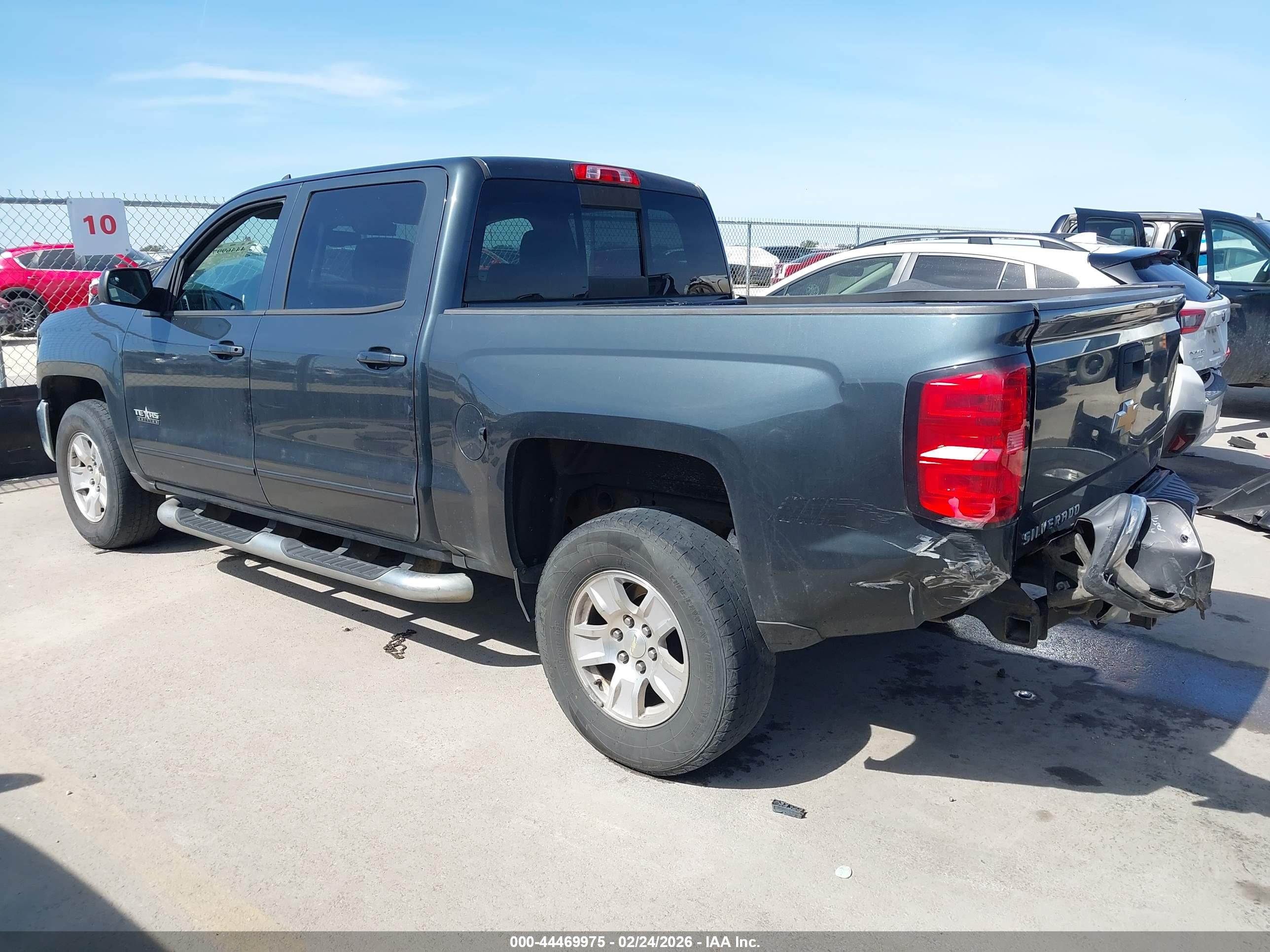 CHEVROLET SILVERADO image 3