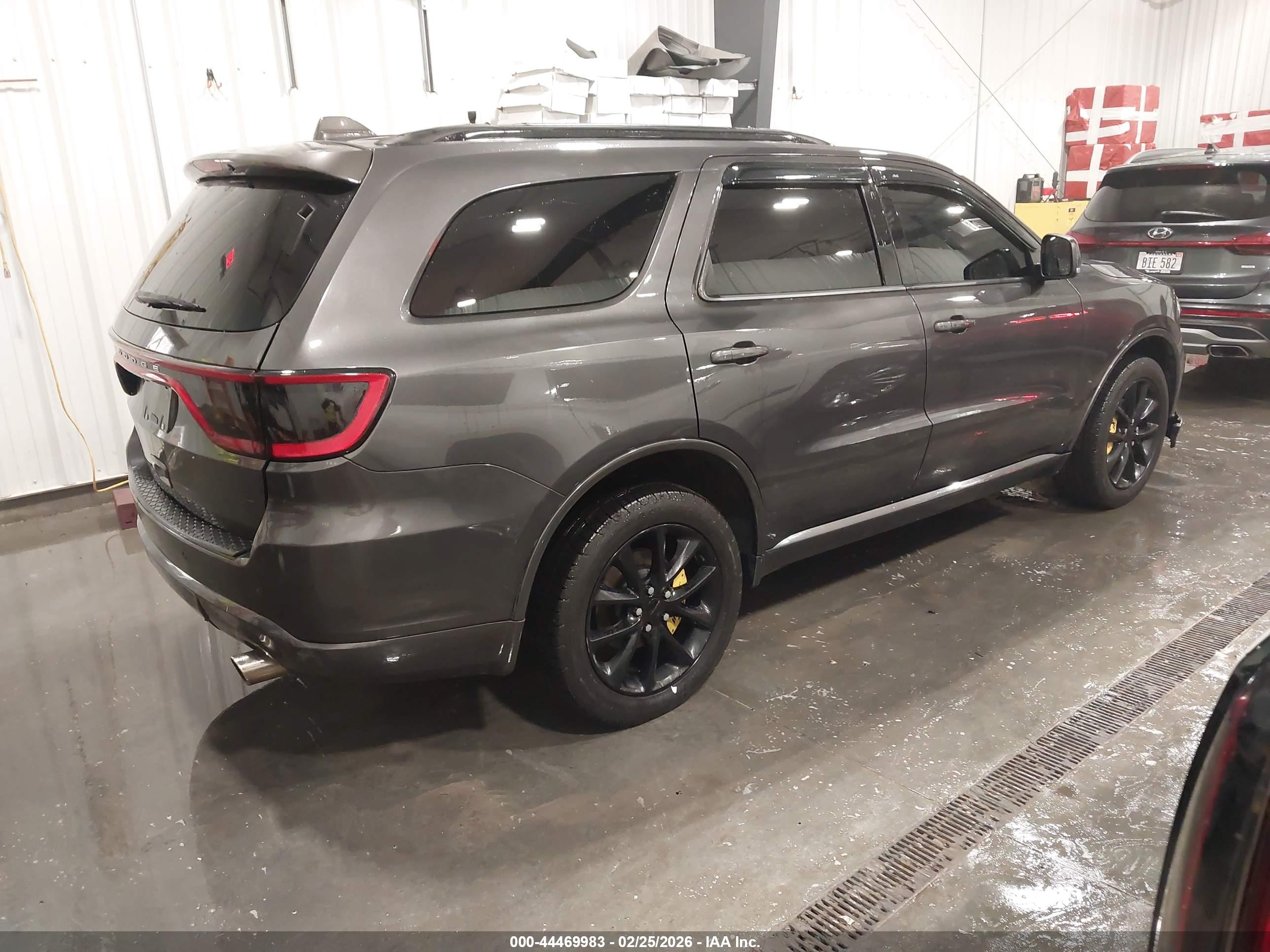 DODGE DURANGO image 4