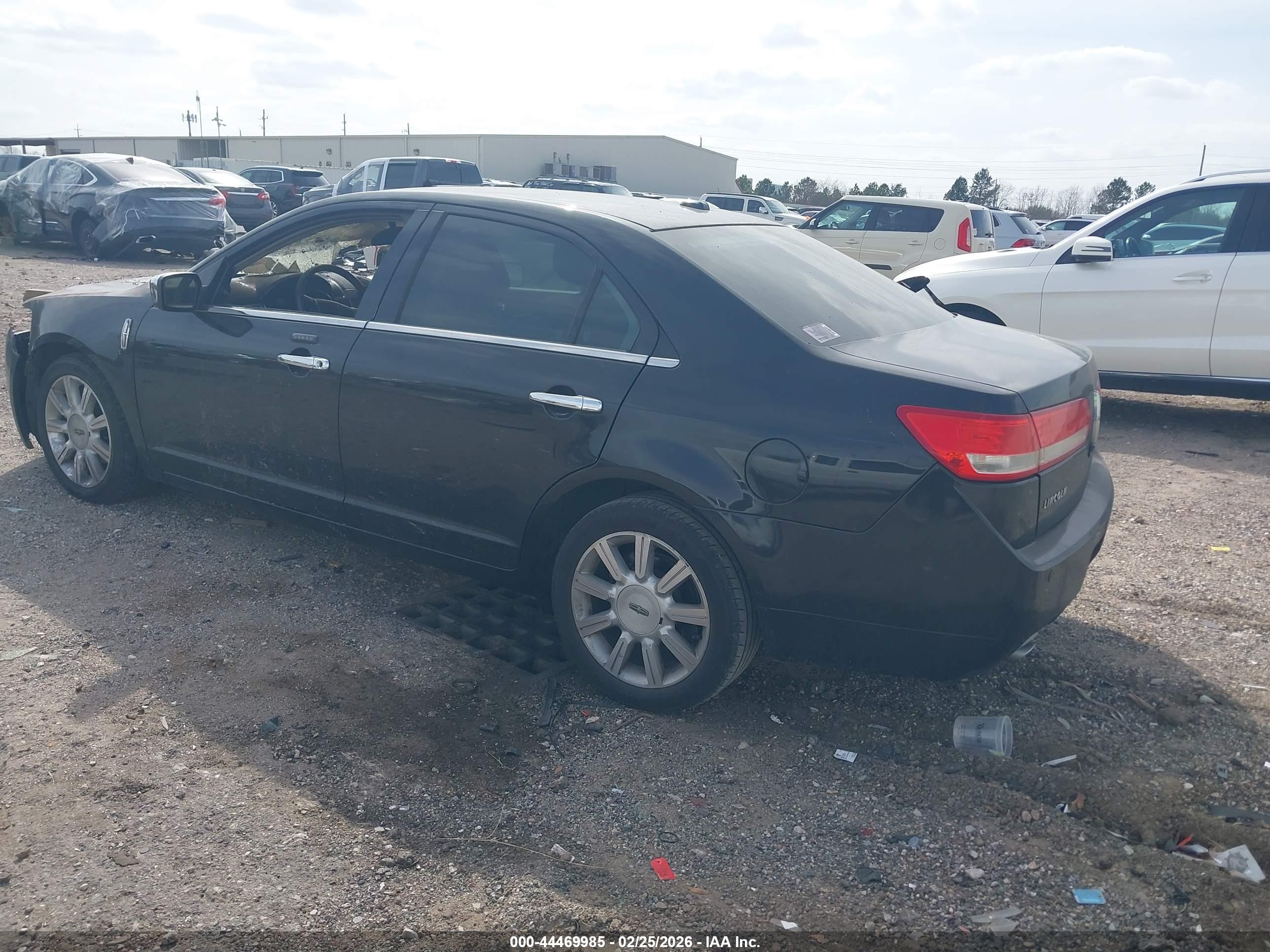 LINCOLN MKZ image 3