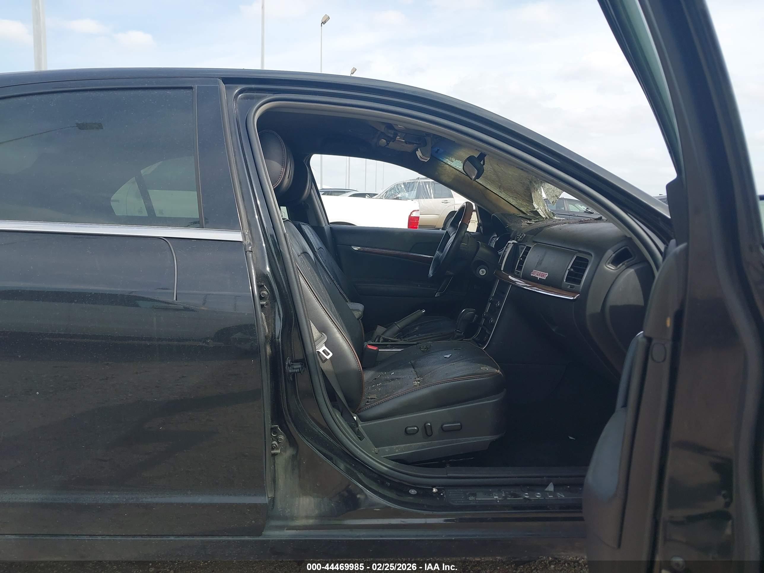 LINCOLN MKZ image 5
