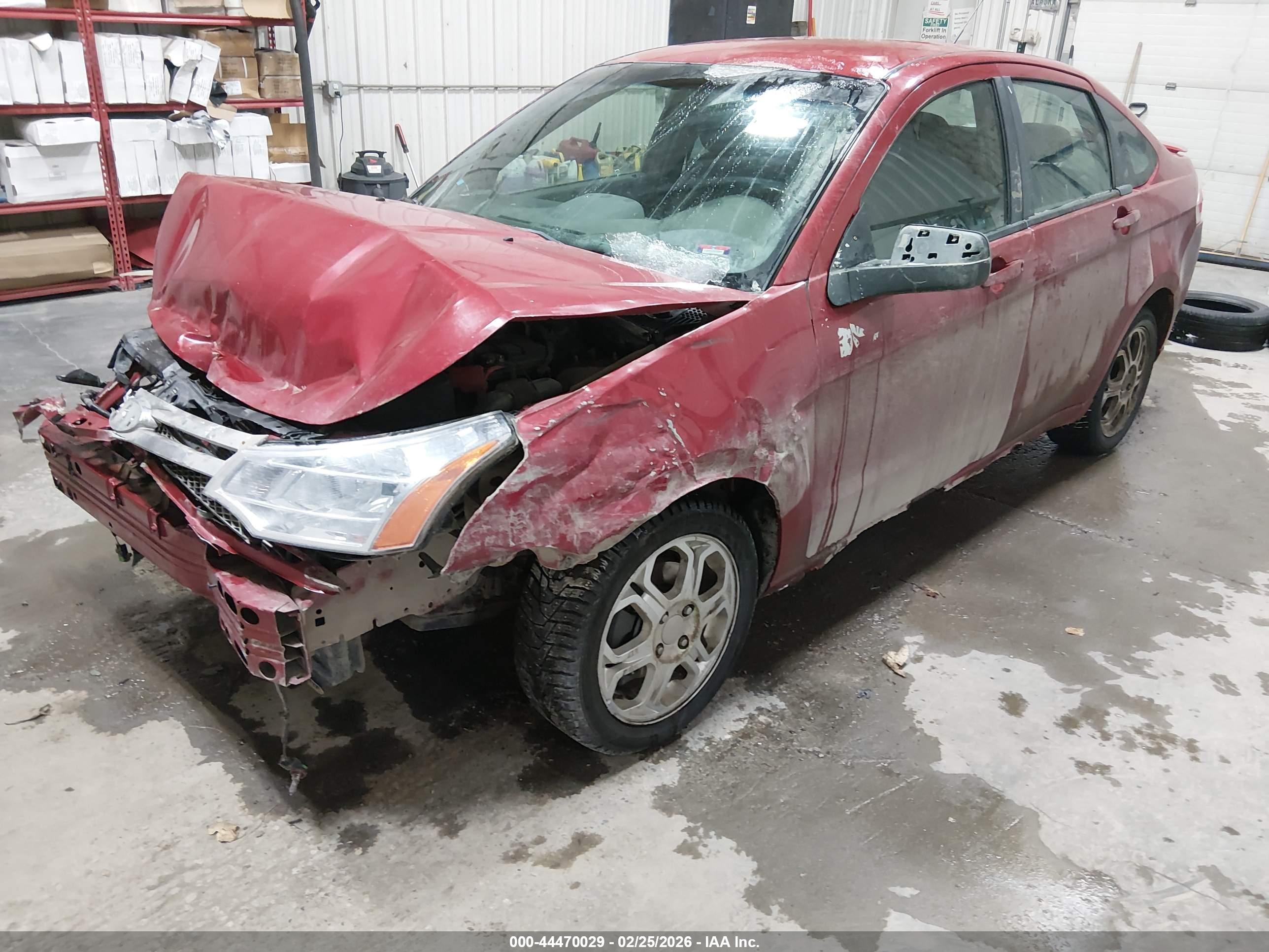 FORD FOCUS image 2