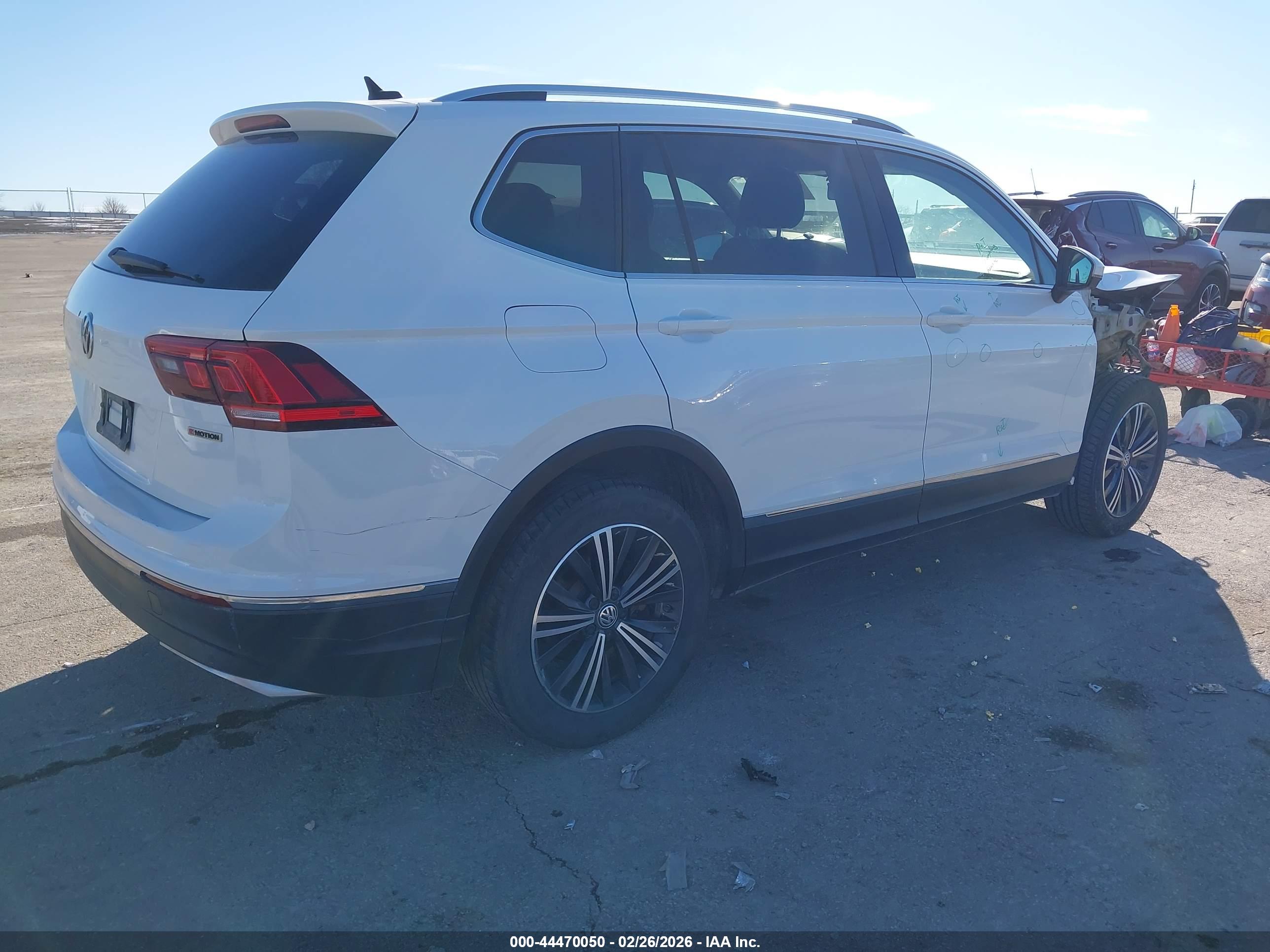 VOLKSWAGEN TIGUAN image 4