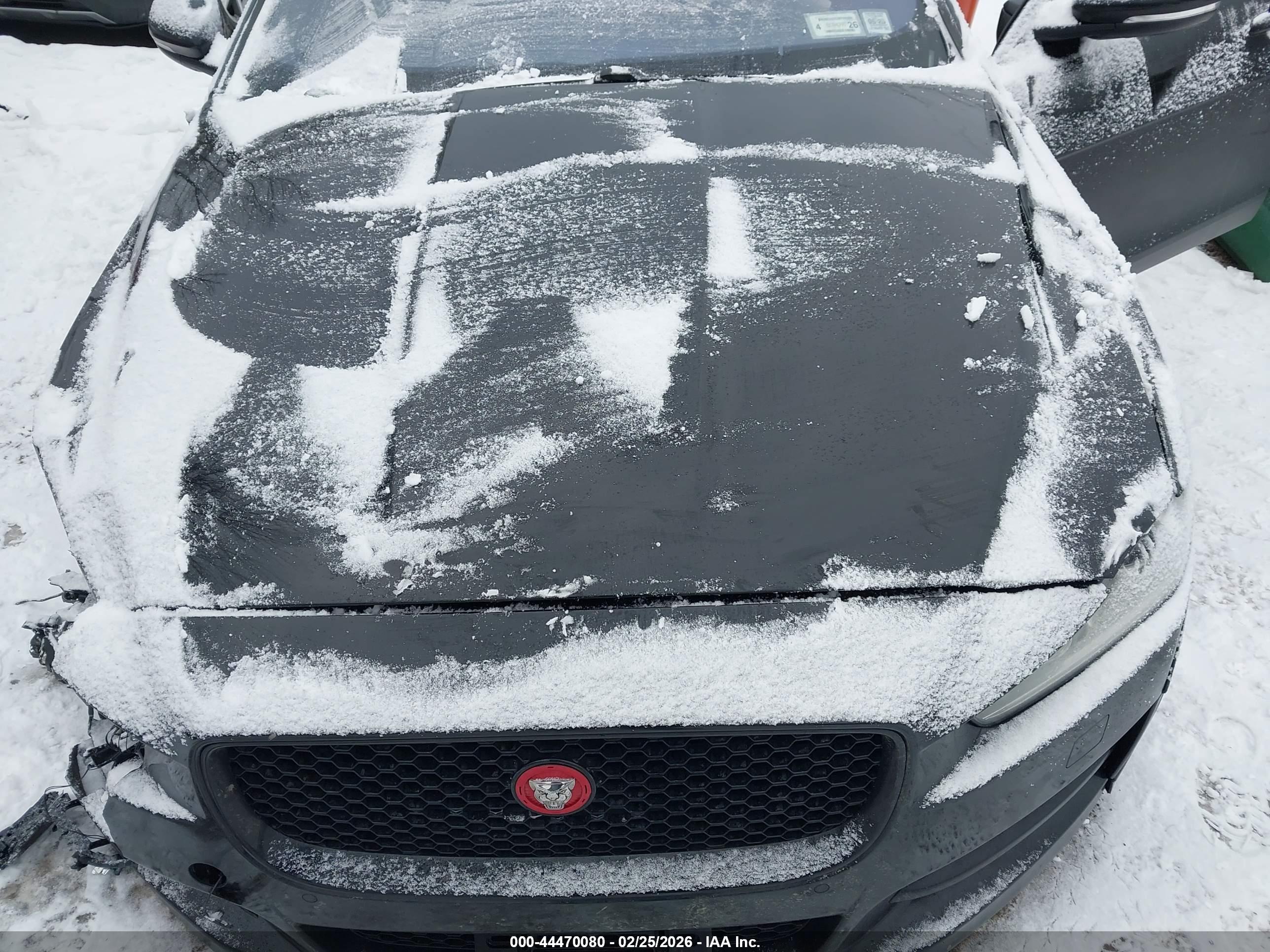 JAGUAR XE image 10
