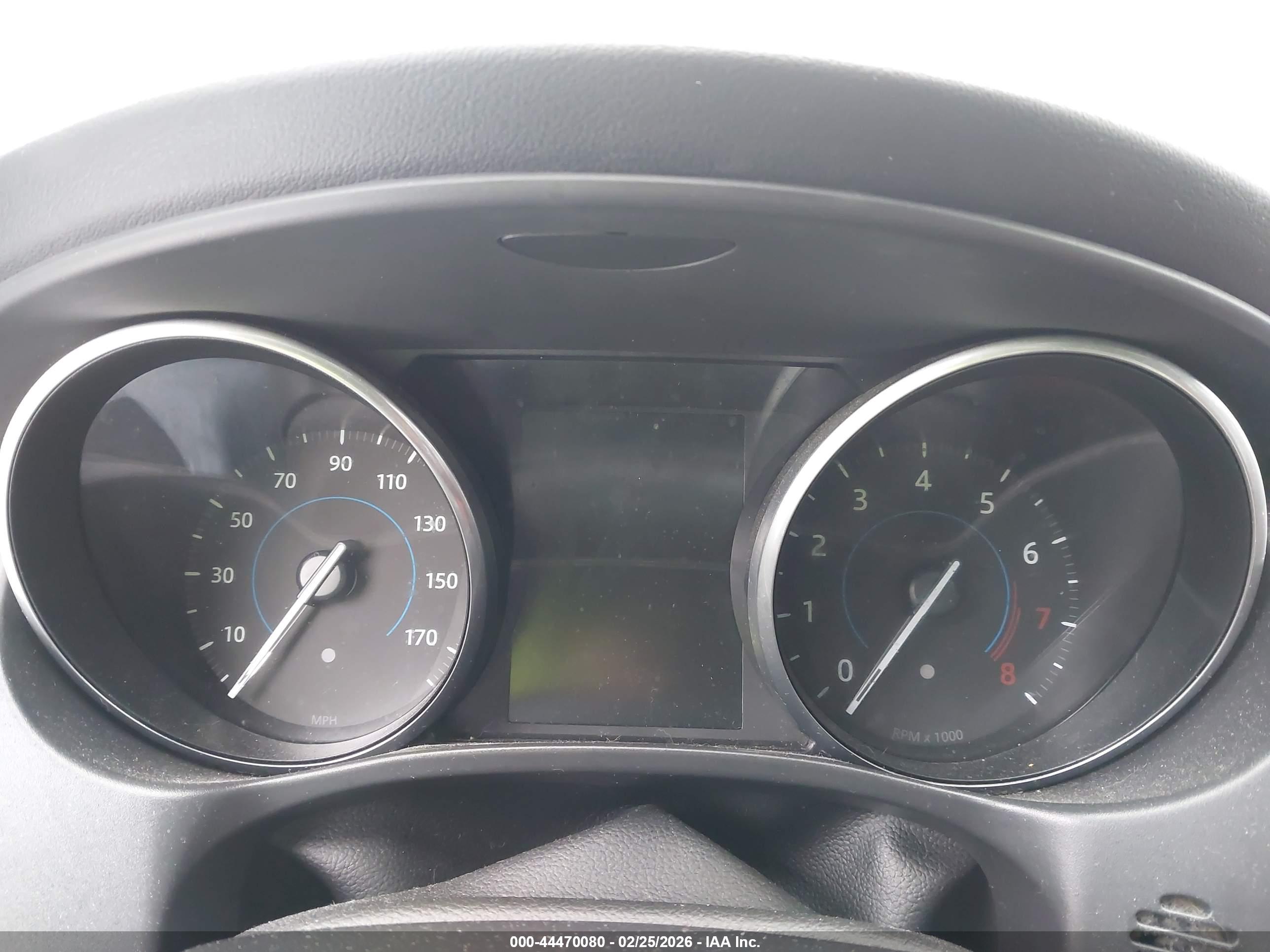 JAGUAR XE image 7